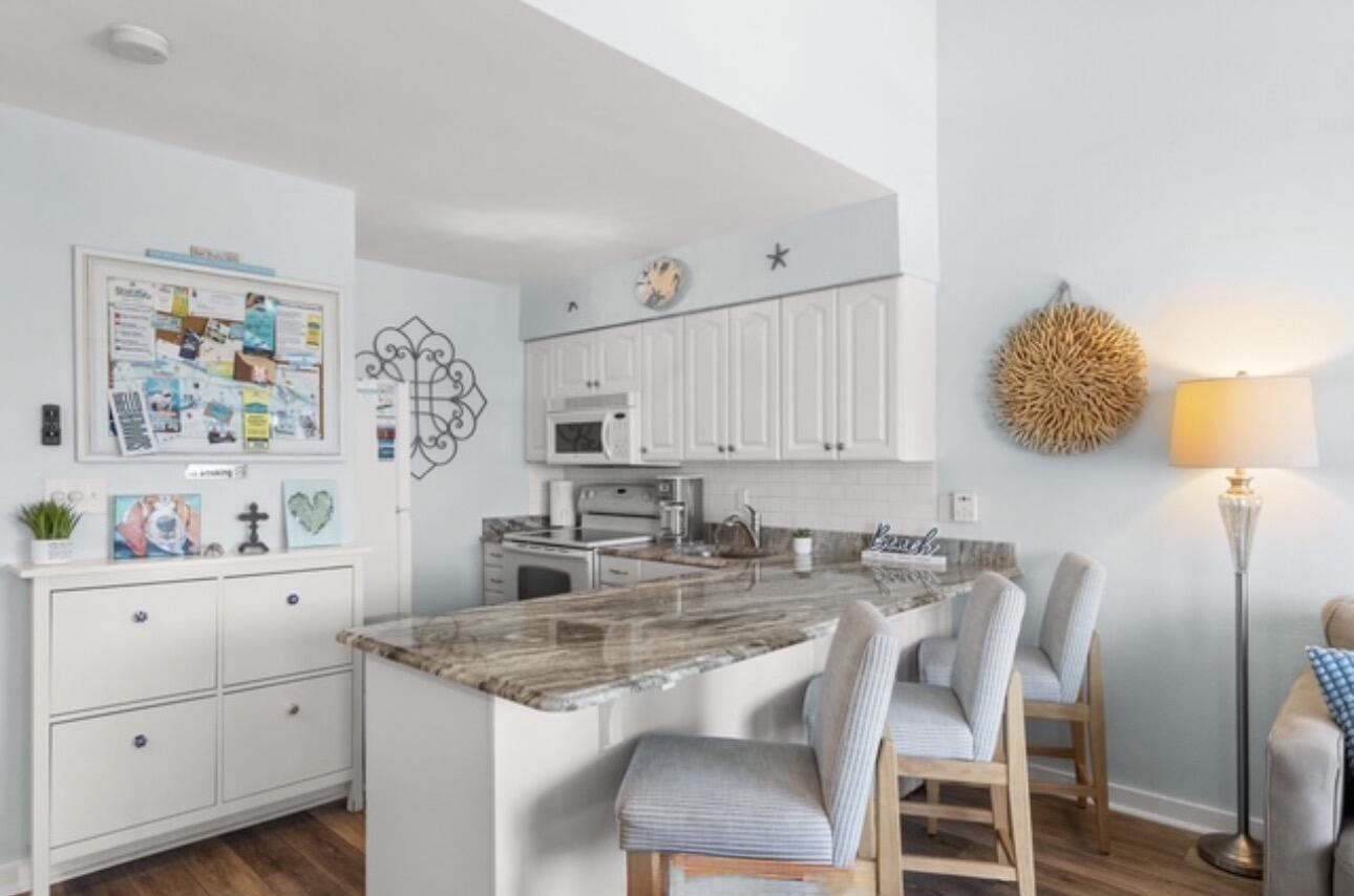 BEACHFRONT 2 PH 1 - Residential