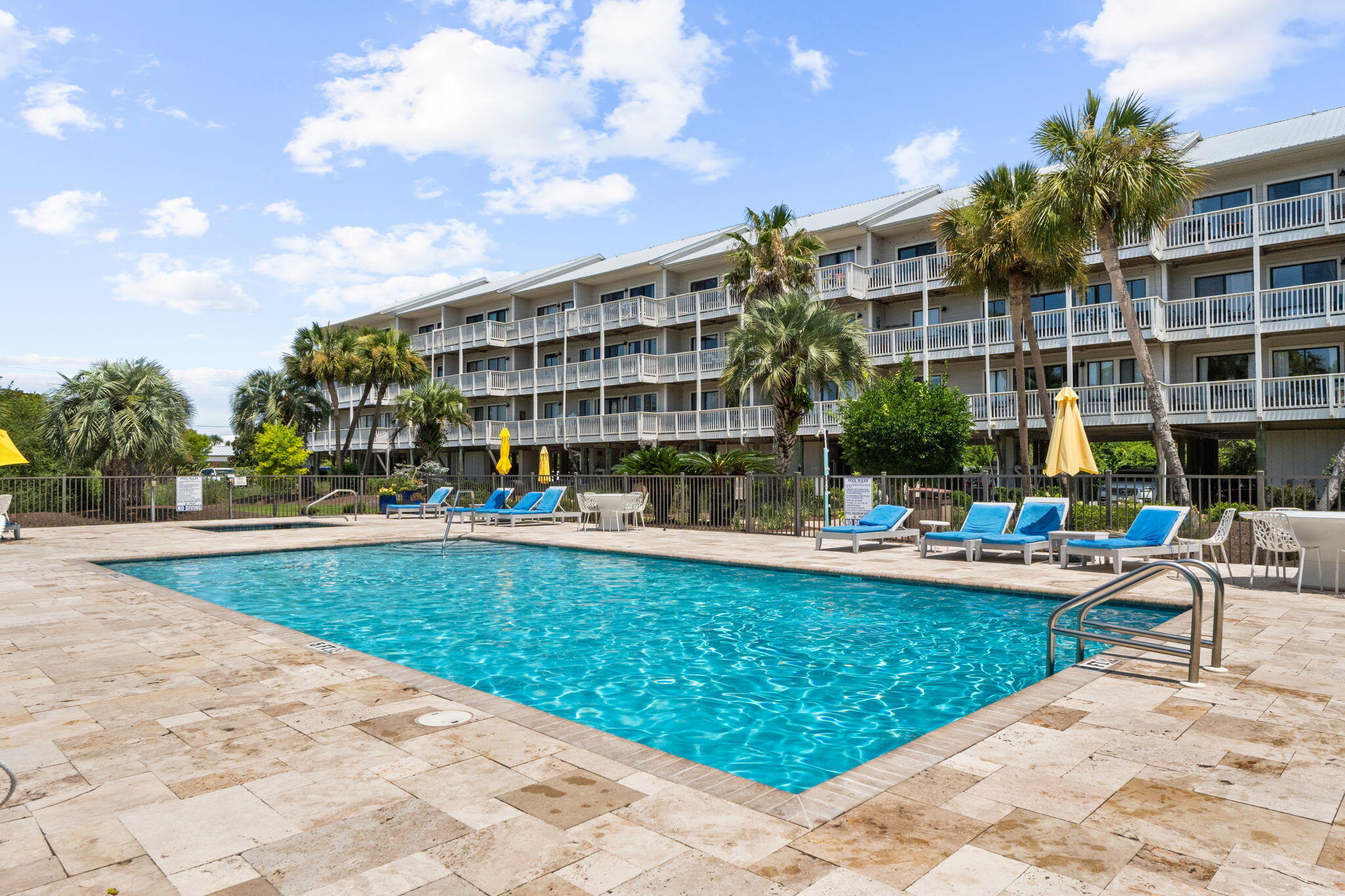 BEACHFRONT 2 PH 1 - Residential