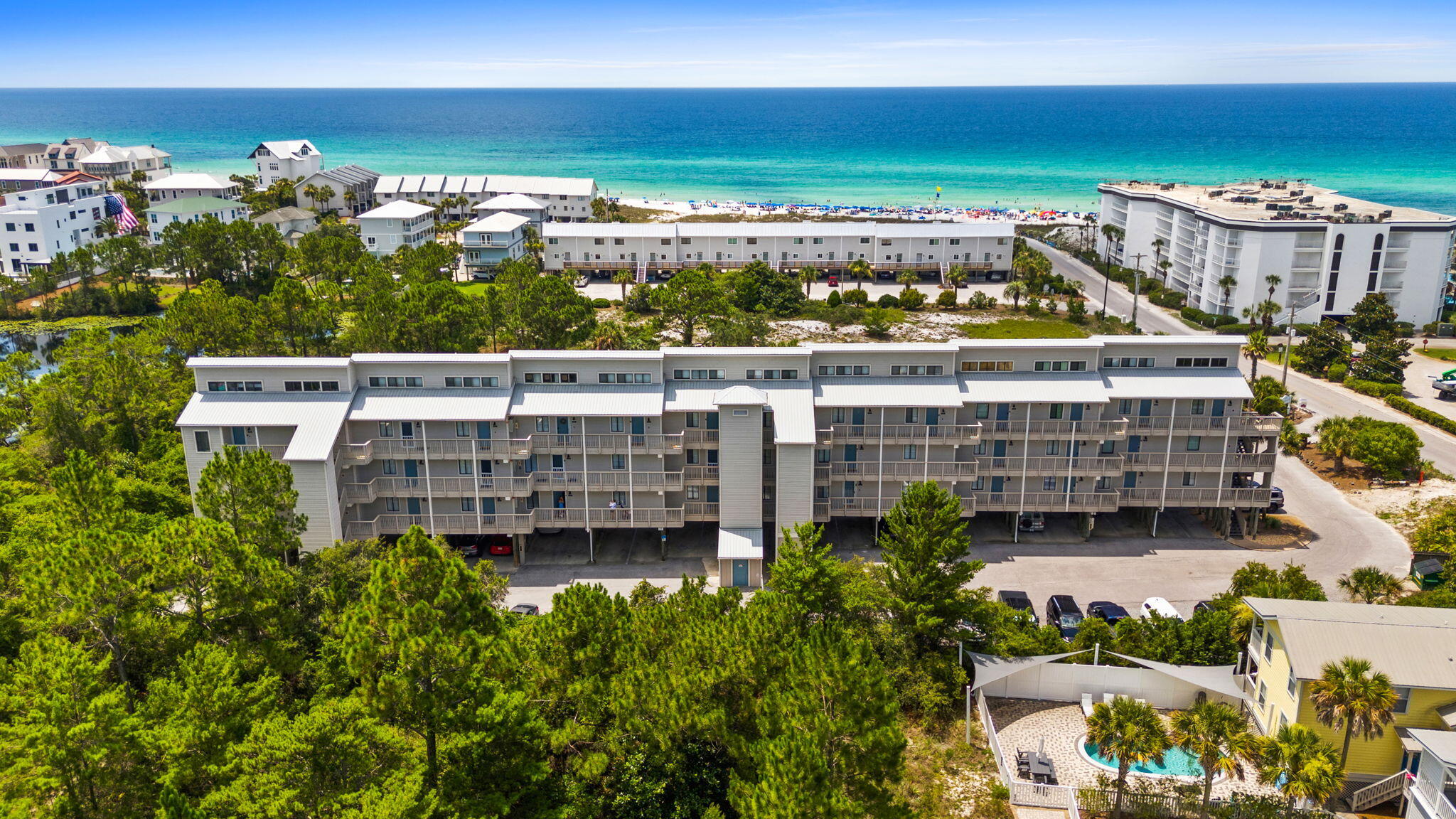 BEACHFRONT 2 PH 1 - Residential