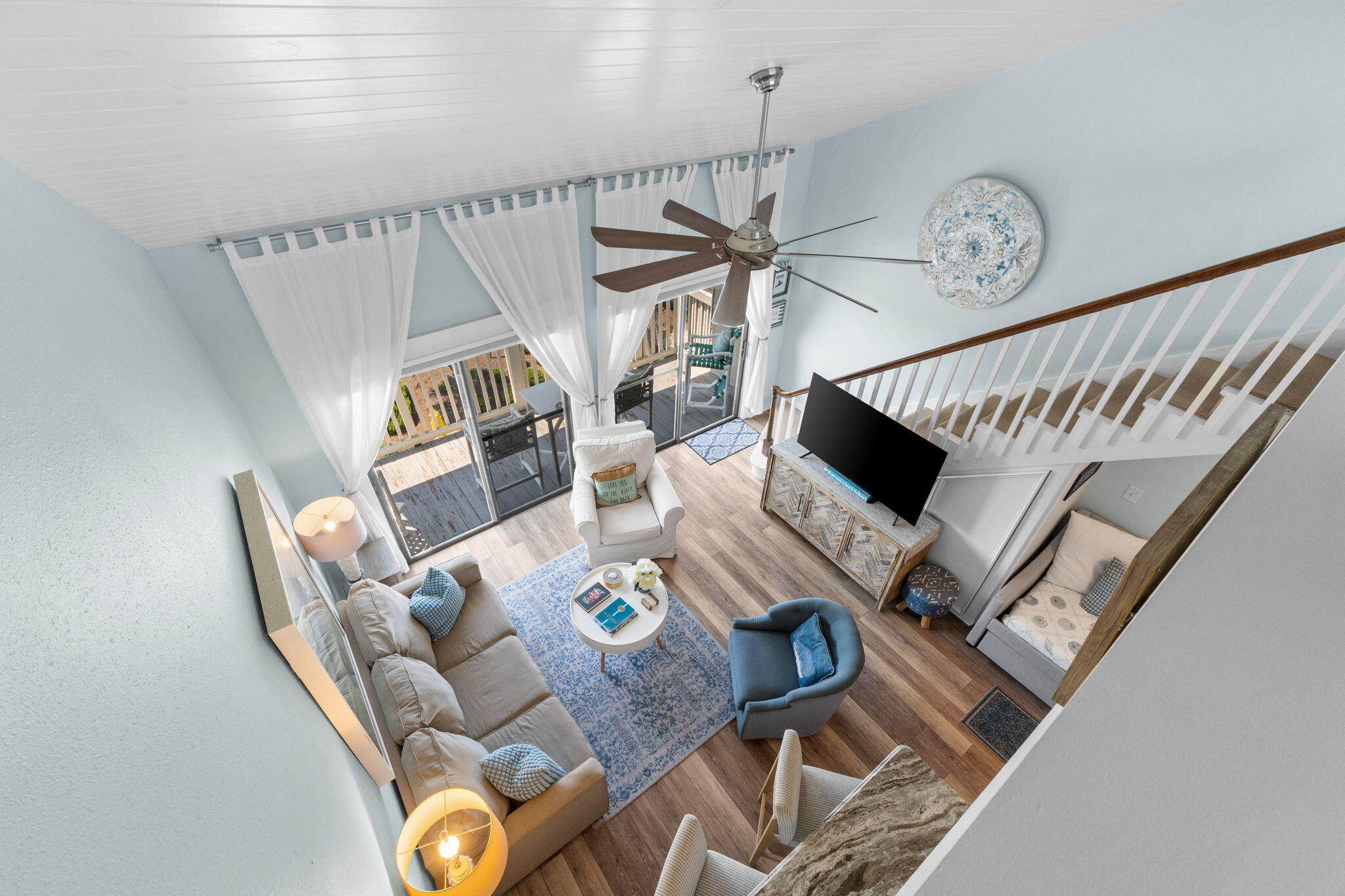 BEACHFRONT 2 PH 1 - Residential