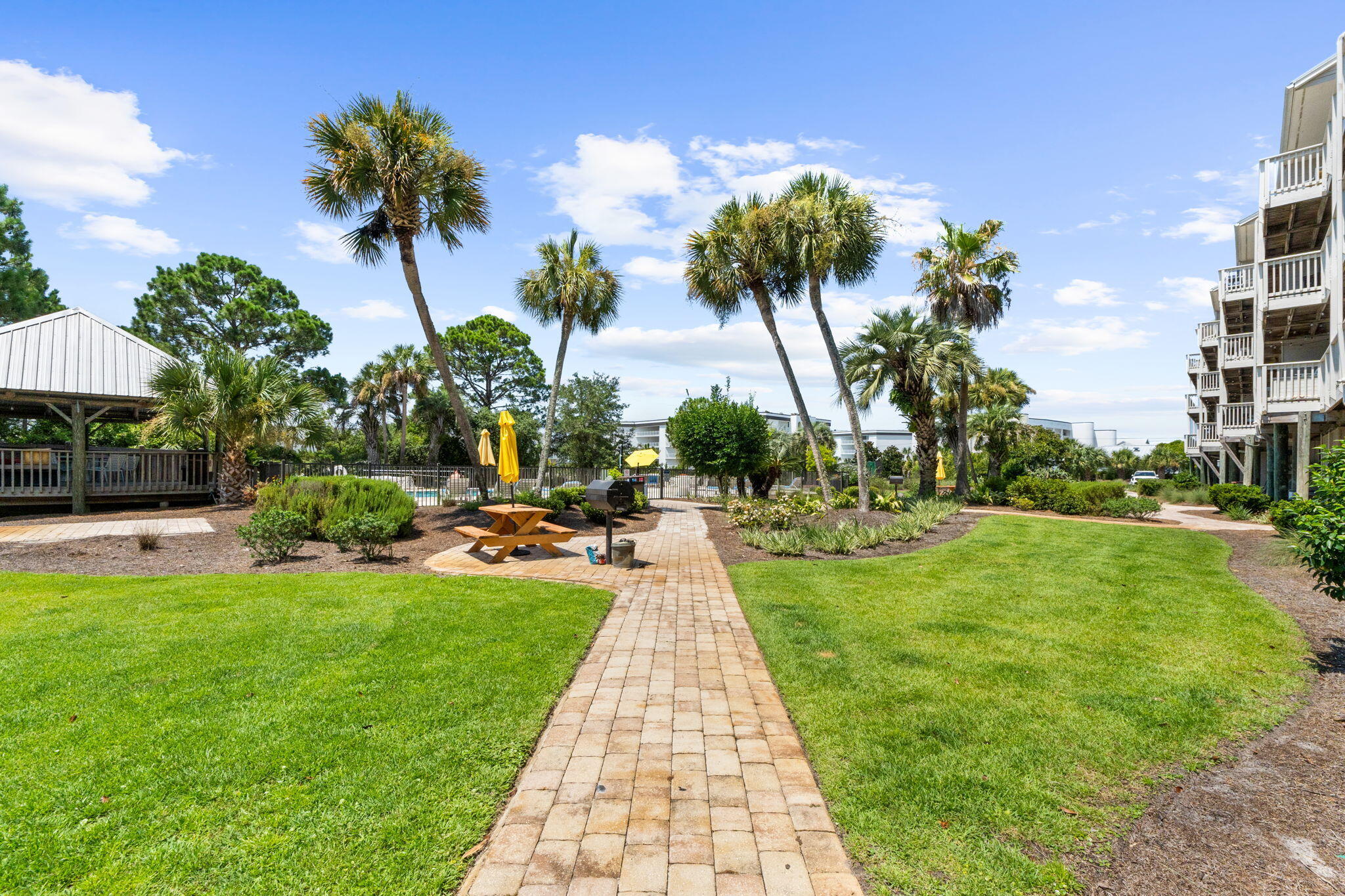 BEACHFRONT 2 PH 1 - Residential
