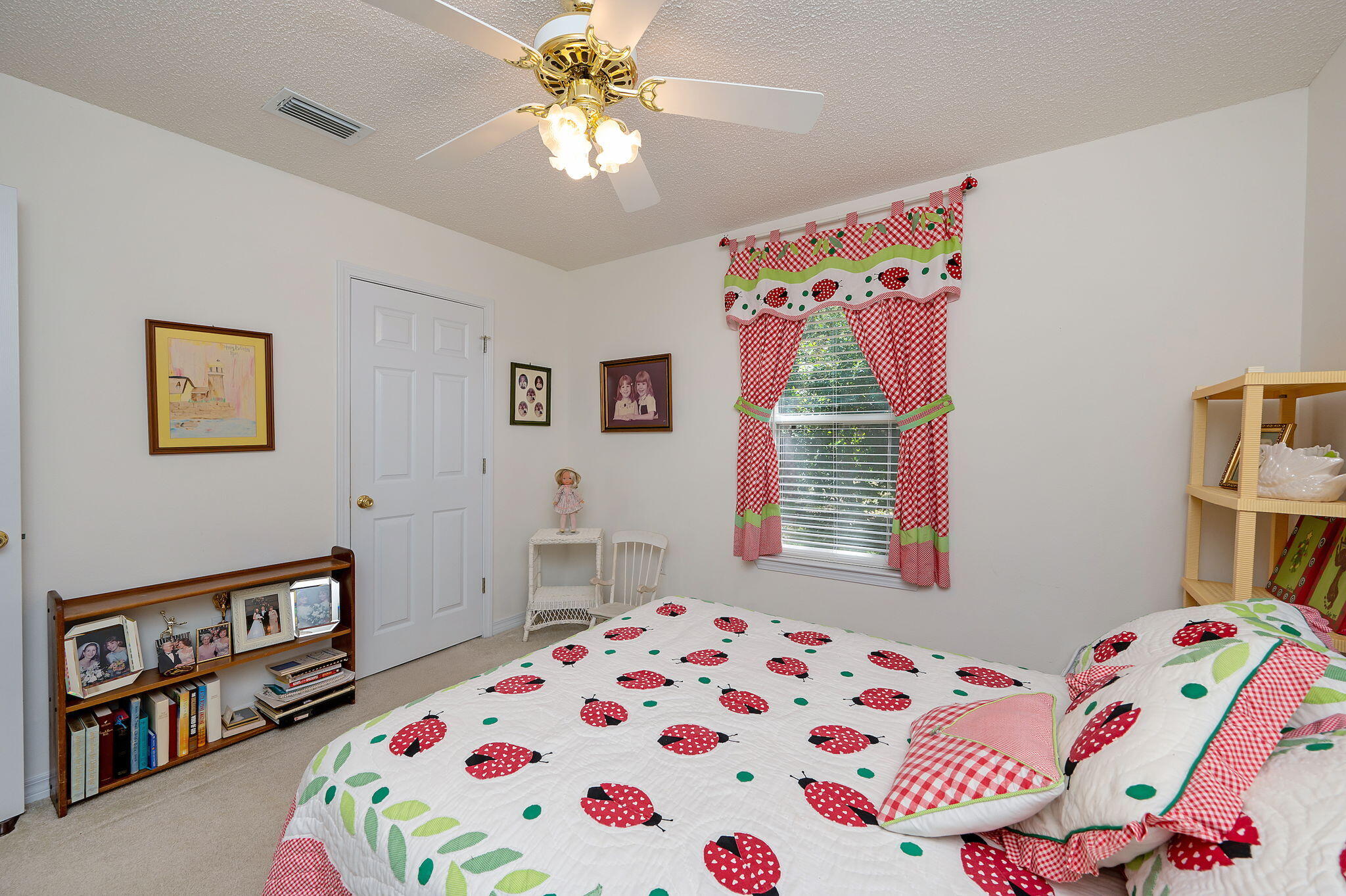 SILVER OAKS PH 1 - Residential