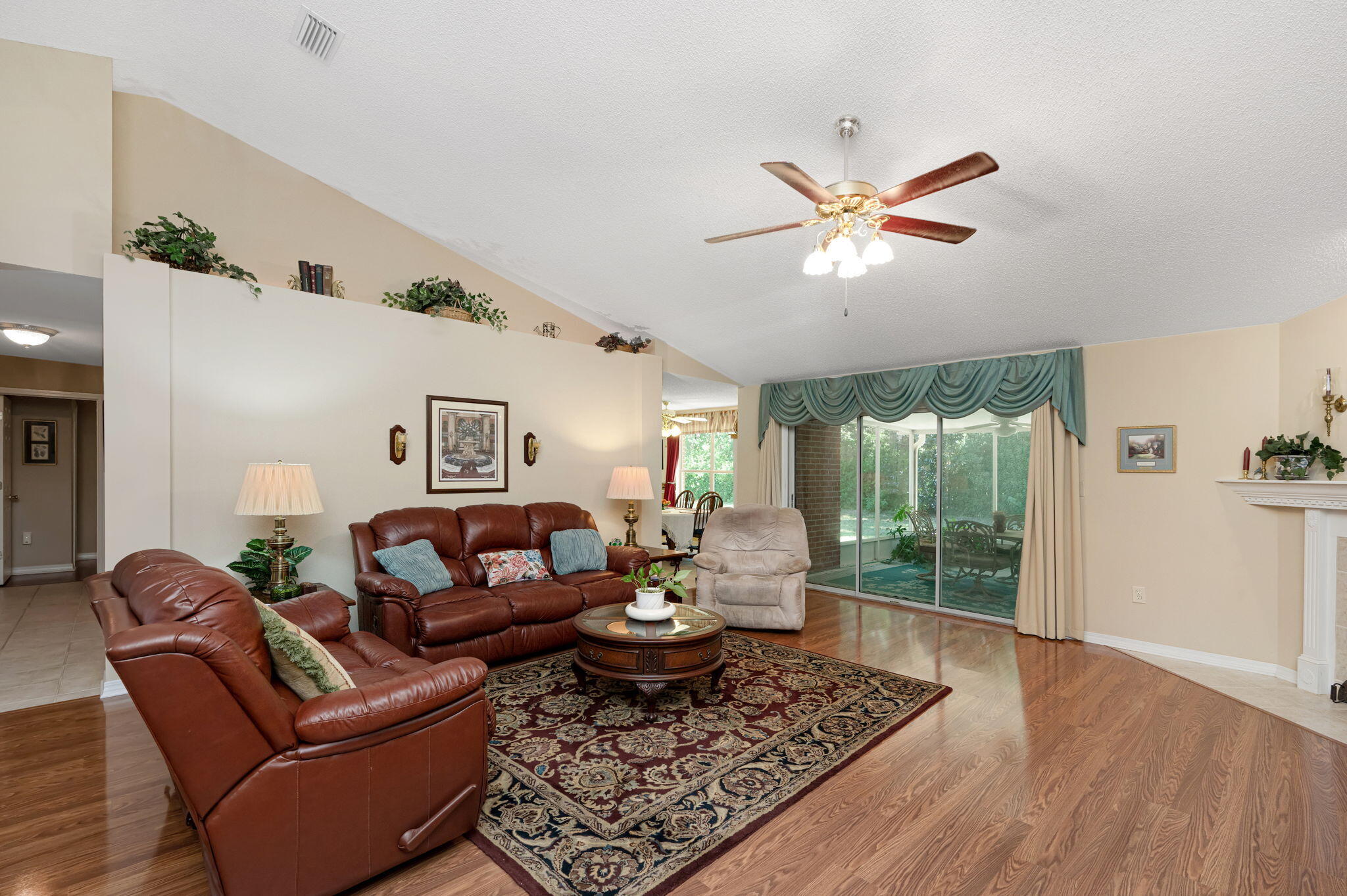 SILVER OAKS PH 1 - Residential