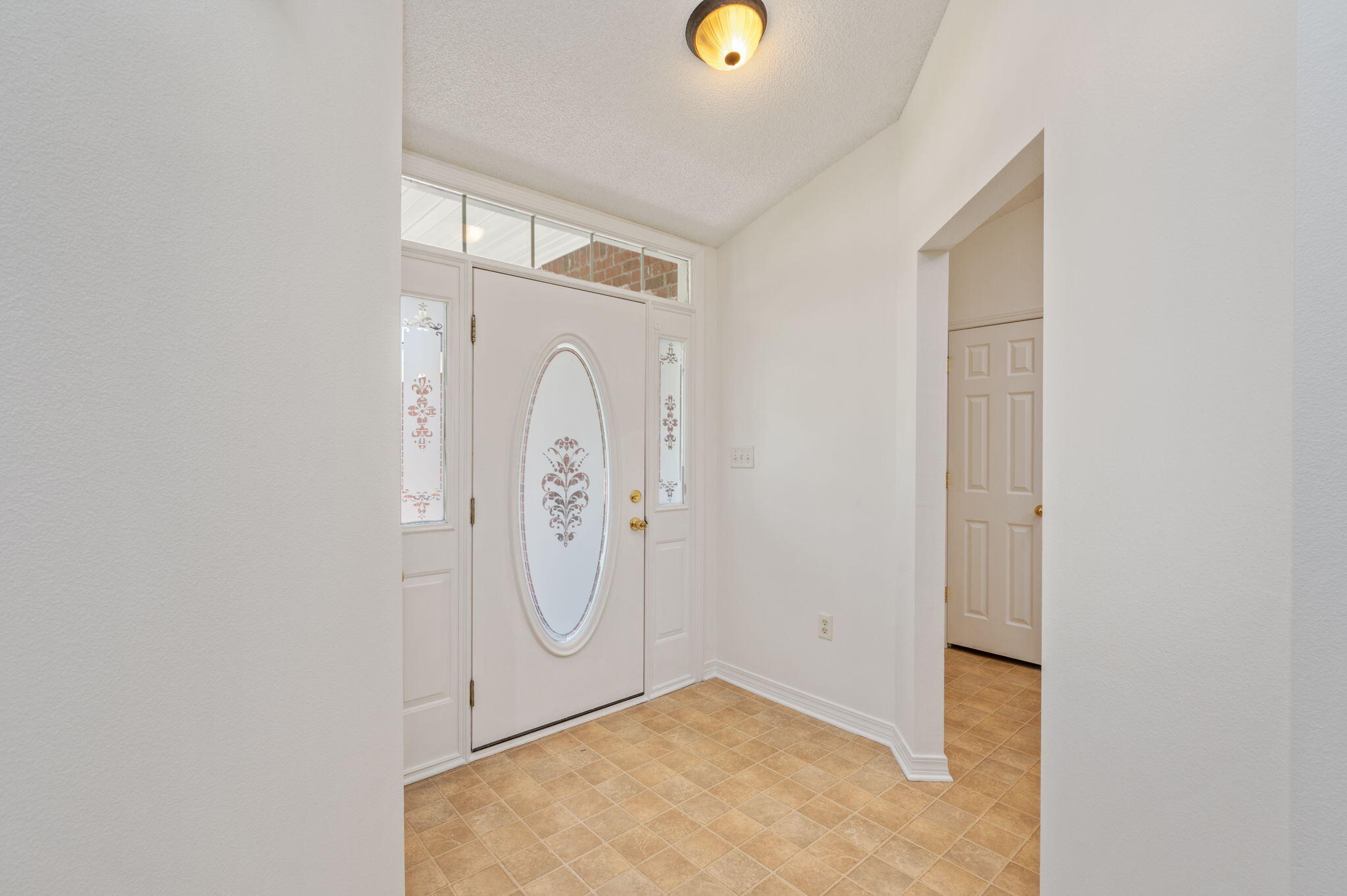 CREETWOOD PLACE - Residential Lease