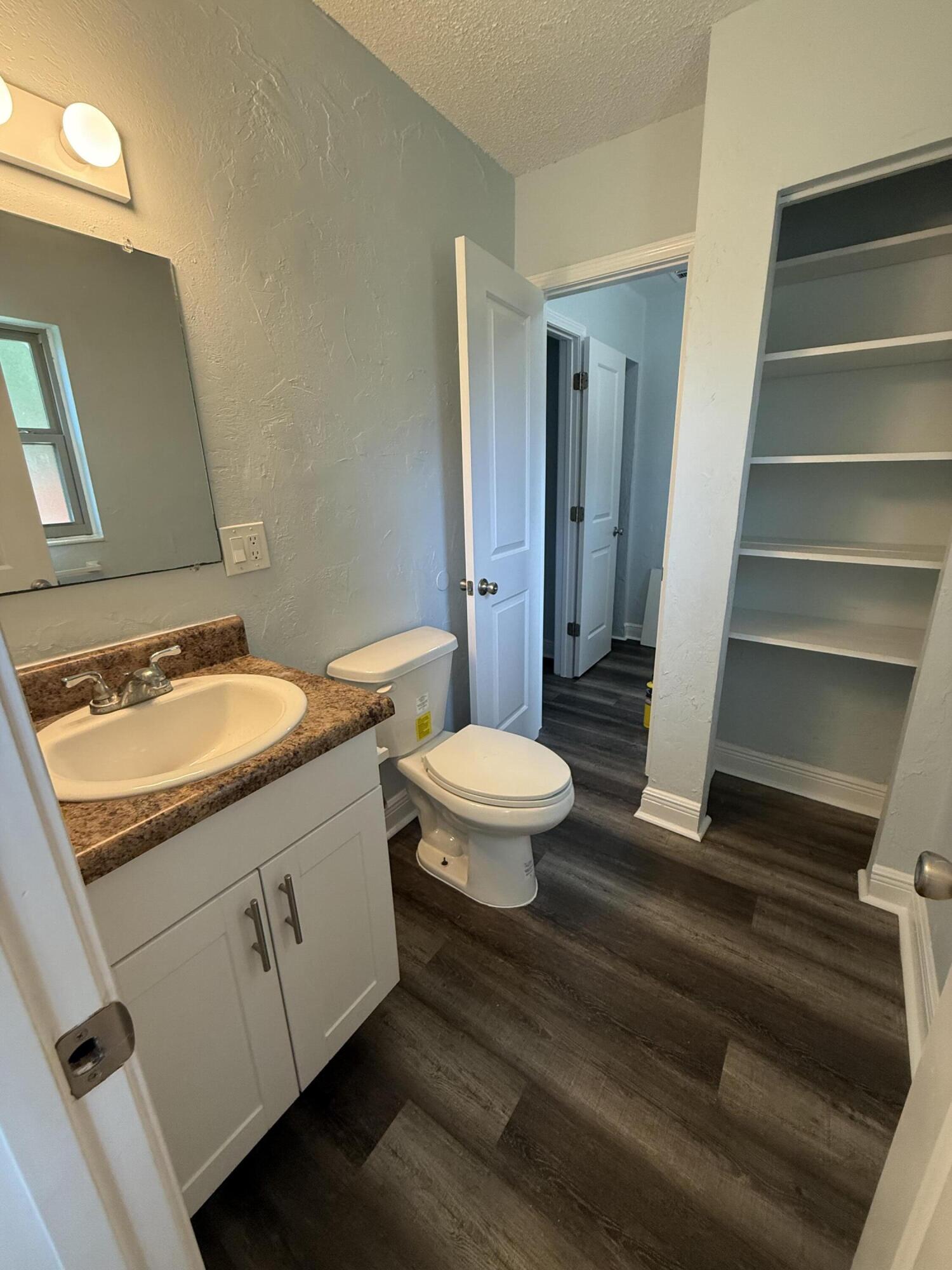 WINTHROP PLACE 1ST ADDN - Residential Lease