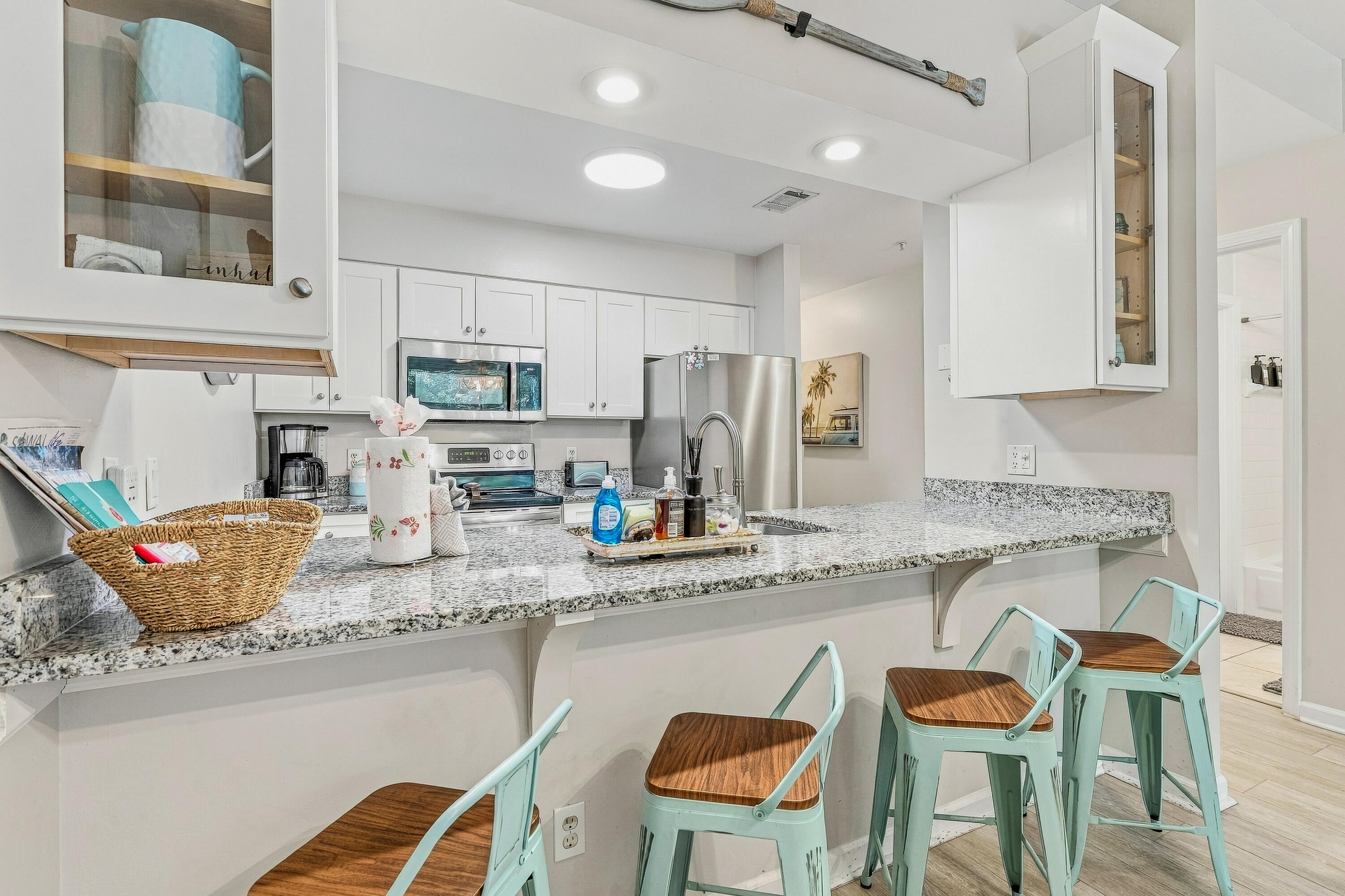 POINTE OF VIEW - Residential