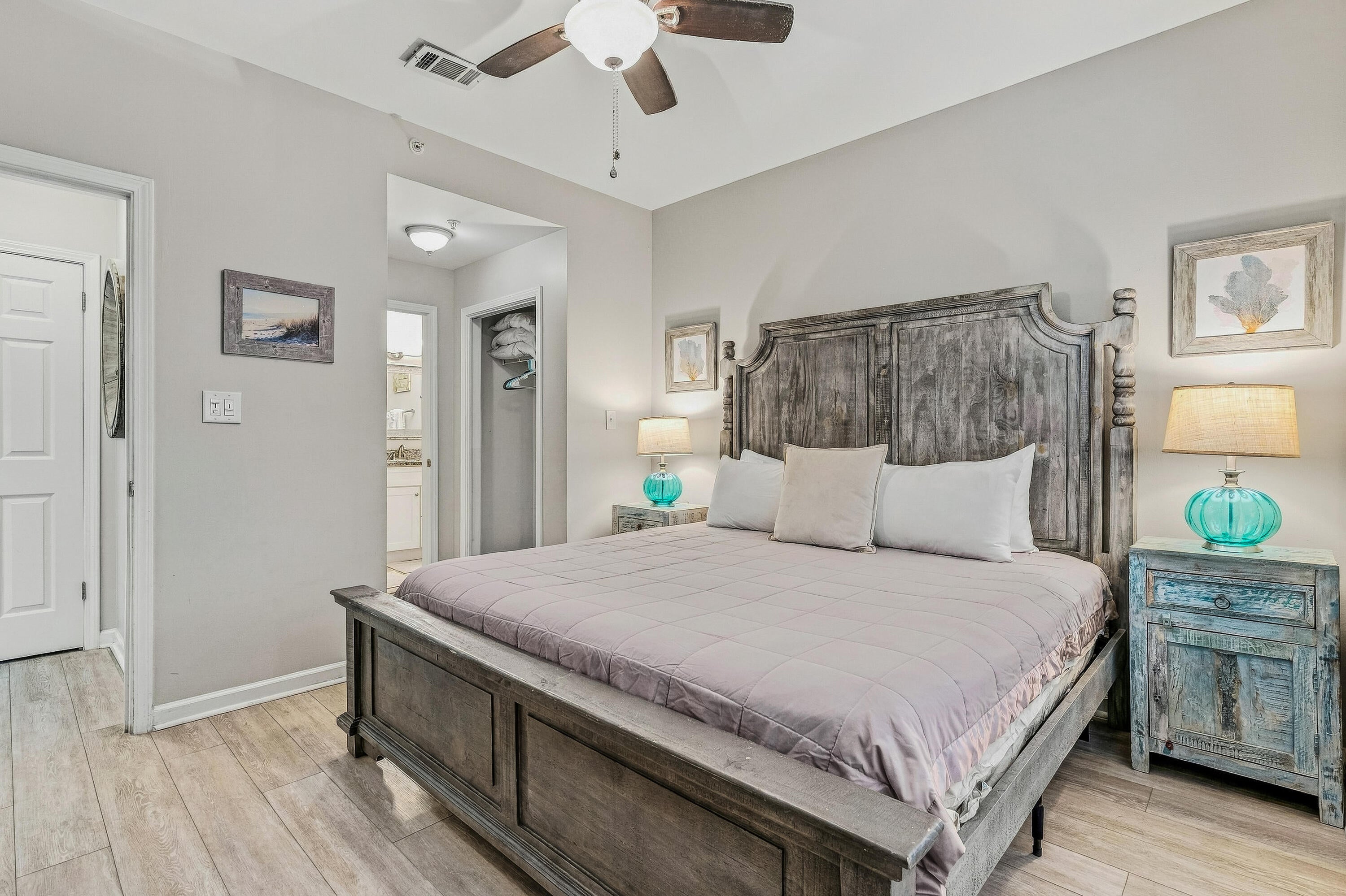 POINTE OF VIEW - Residential