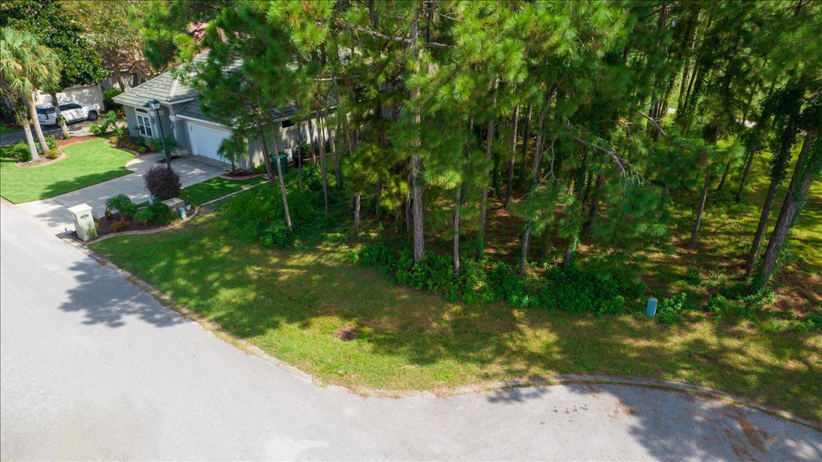 Only lot available in Emerald Bay and located on the golf course. Lot will support at least a 2600 square foot house. Survey available. 
Lot has been recently surveyed.
Emerald Bay has many amenities to enjoy.