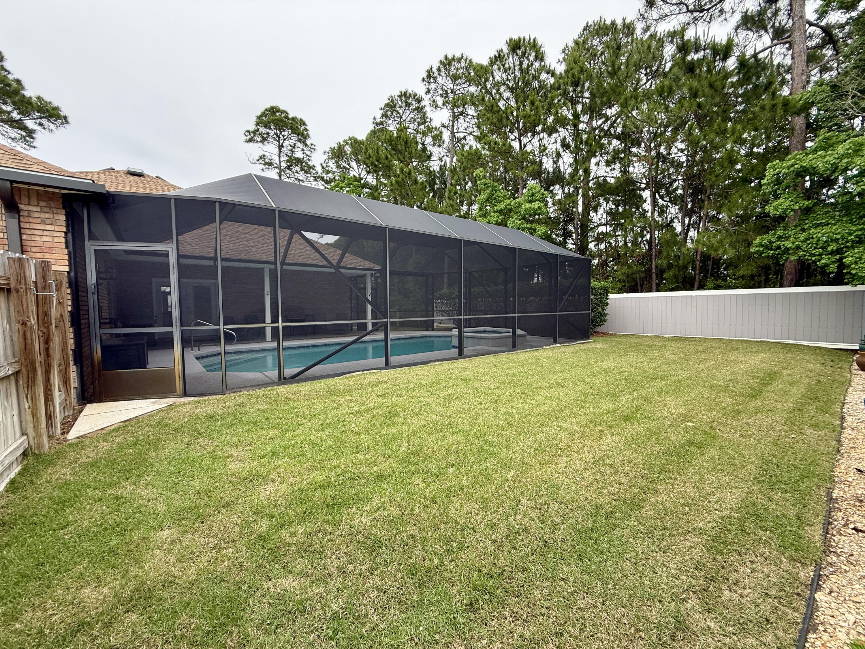 FLAMINGO BEACH - Residential