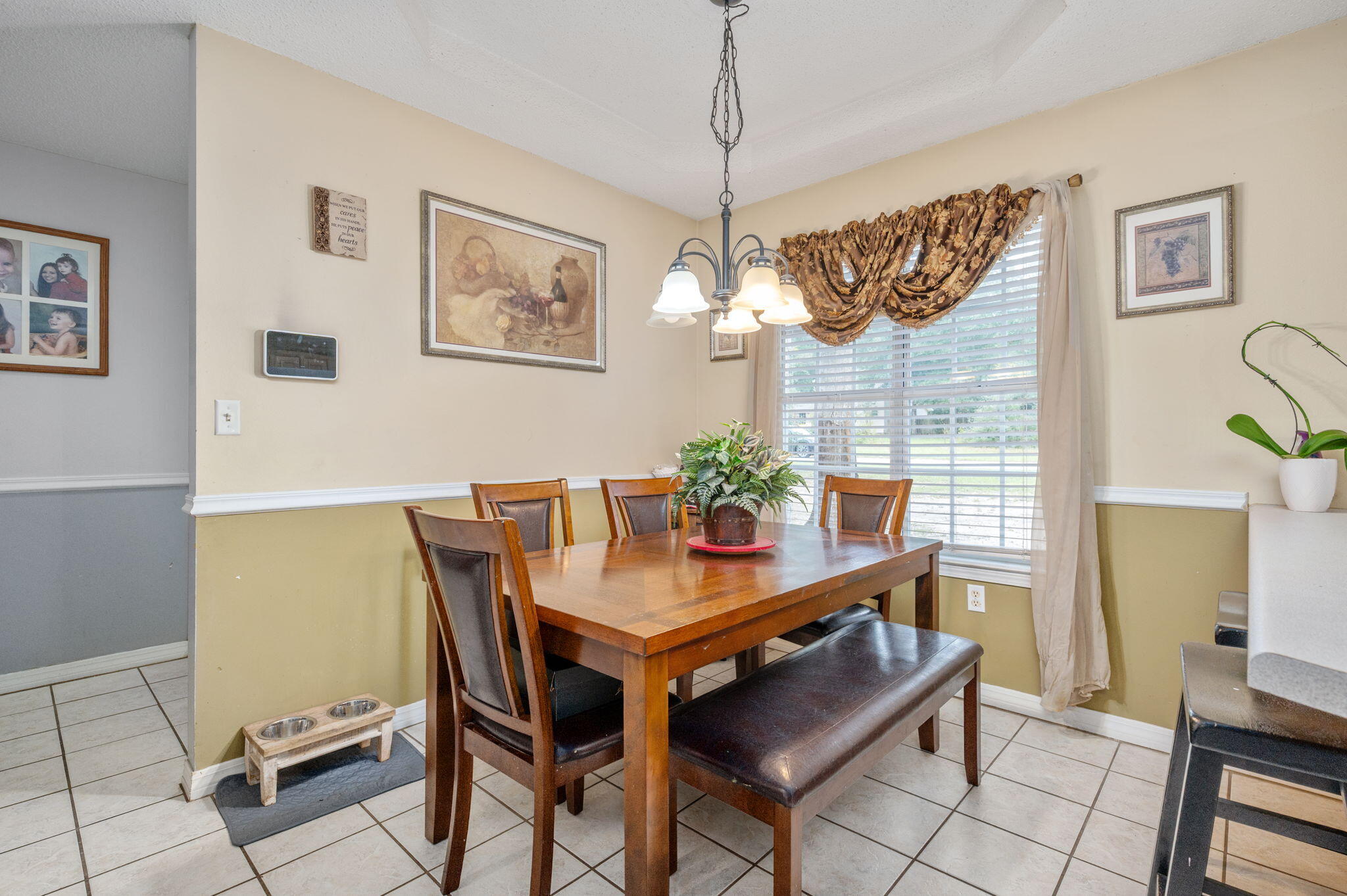 AUBURN ESTATES - Residential