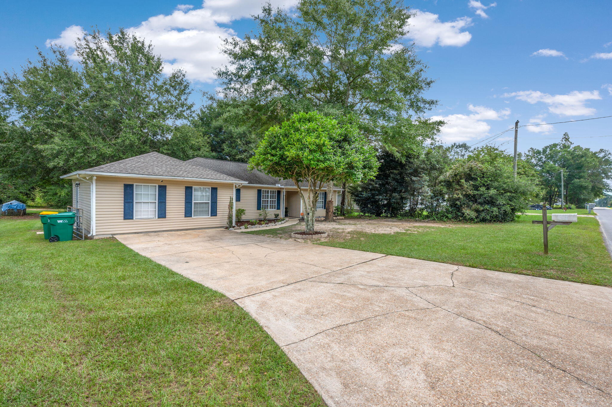 AUBURN ESTATES - Residential