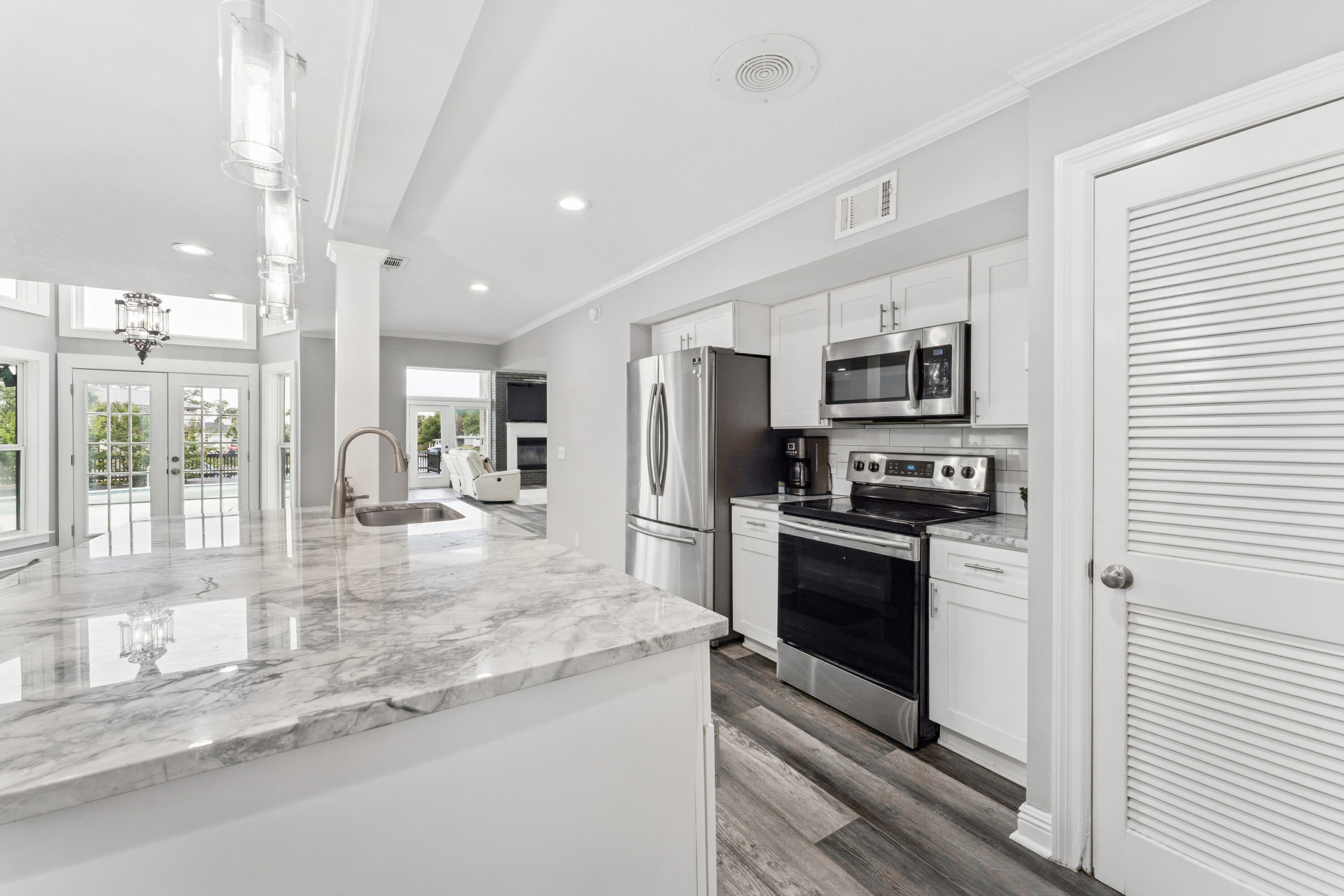 BAY POINT UNIT 1 - Residential