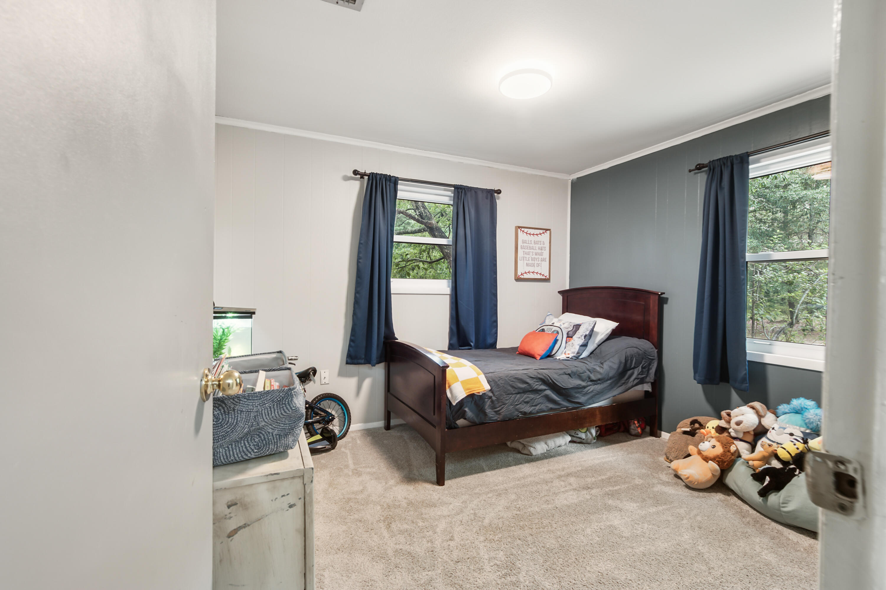 LAKEVIEW HEIGHTS - Residential