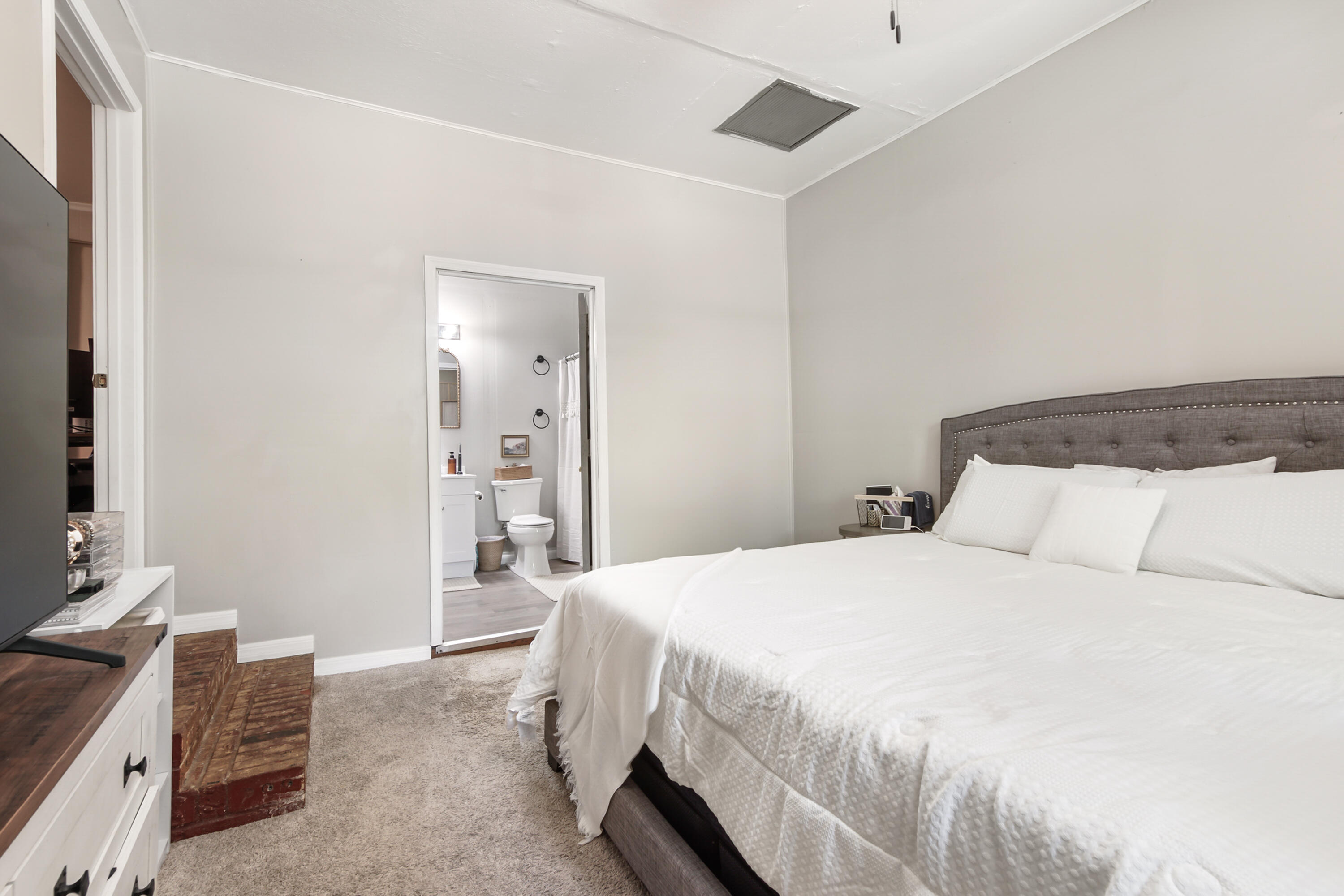 LAKEVIEW HEIGHTS - Residential