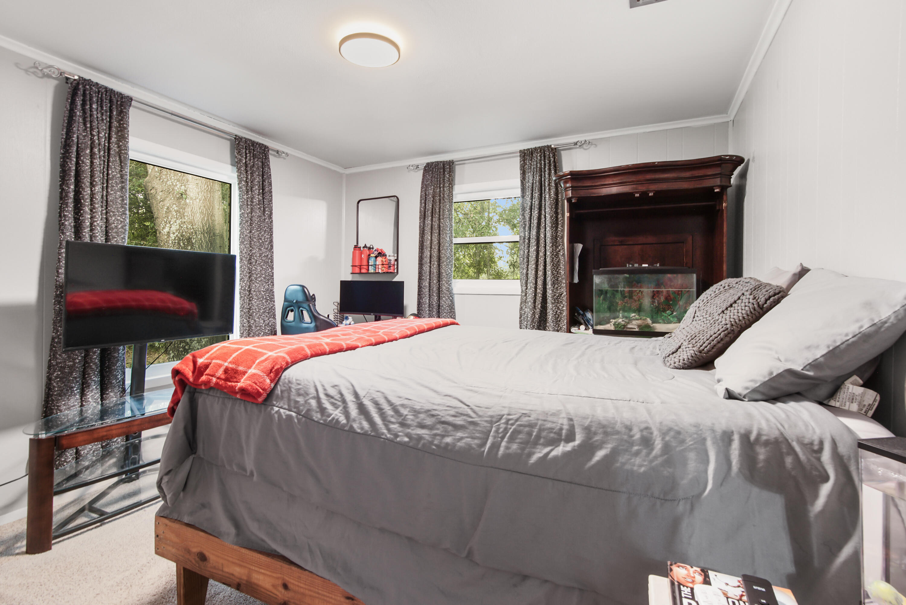 LAKEVIEW HEIGHTS - Residential