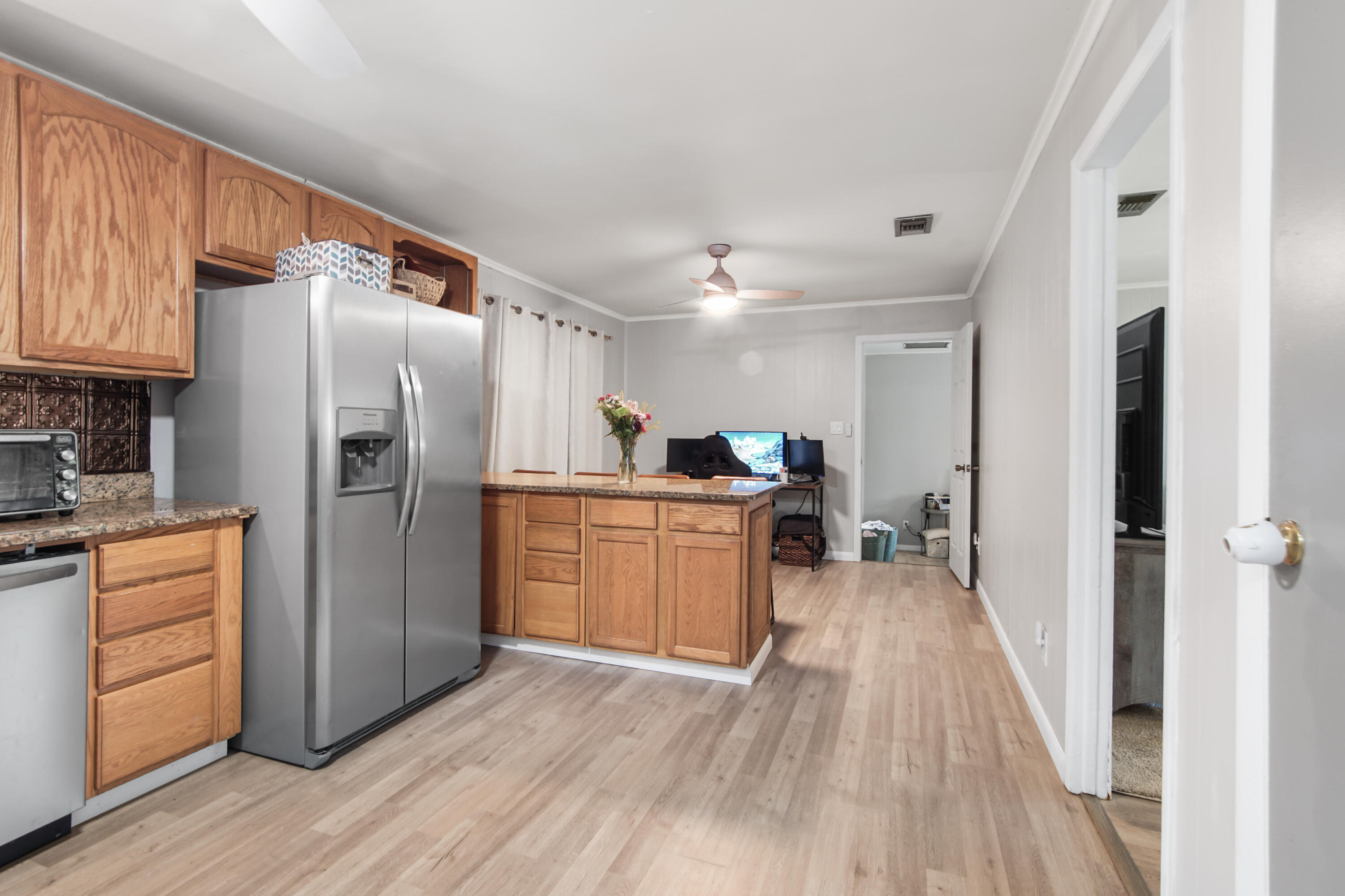LAKEVIEW HEIGHTS - Residential