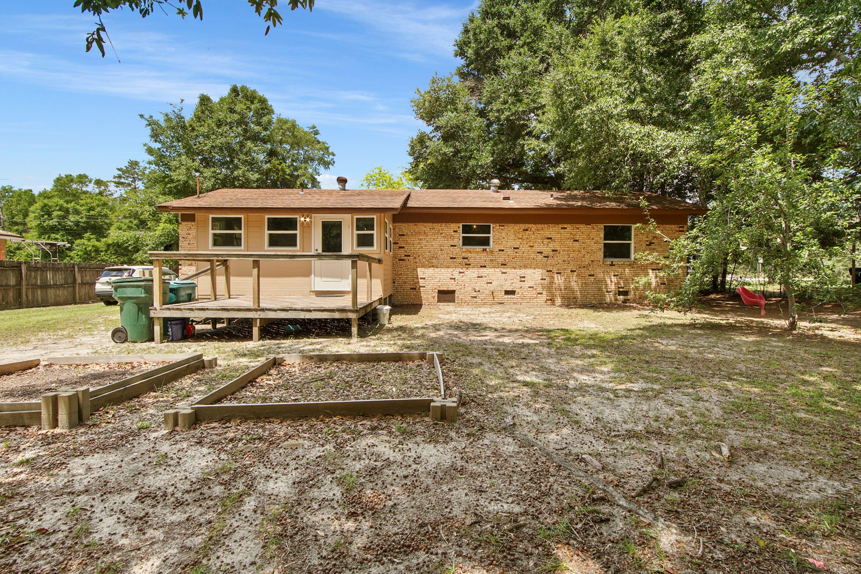 LAKEVIEW HEIGHTS - Residential