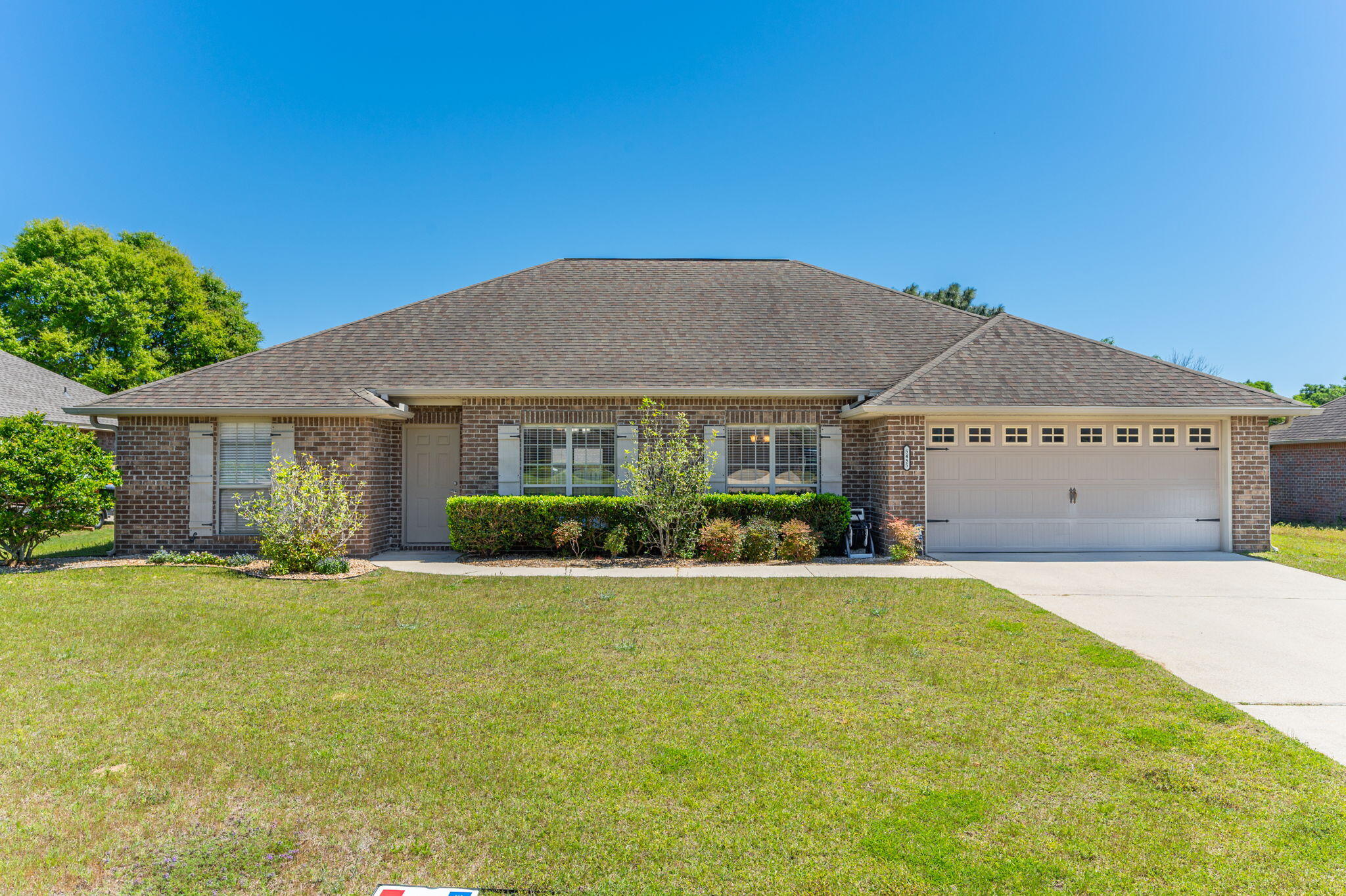 Pristine and truly move-in ready, this 4 bedroom, 2 bath Lee Farm home offers 2,120 sq ft of beautifully maintained living space. Inside you'll find LVP and tile flooring throughout, crown molding, and granite countertops in the kitchen and bathrooms. The spacious primary suite features a walk-in shower and separate soaking tub, while the additional bedrooms include step-in closets for excellent storage. Exterior features such as gutters and an irrigation system make maintaining the property easy. HVAC, Water Heater 2018