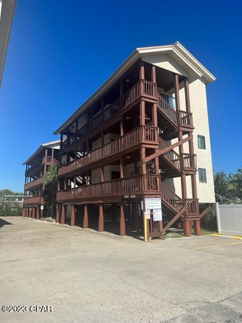 SAND CASTLE VILLAS CONDO - Residential