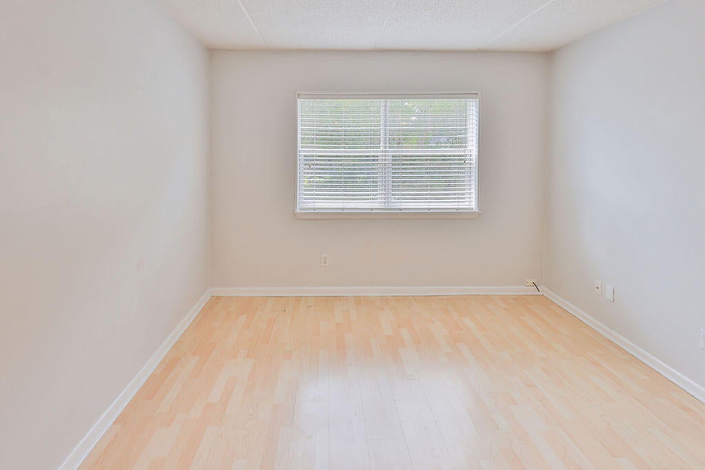 CEDARS CONDO - Residential