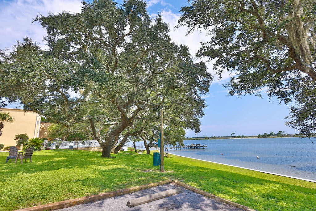 CEDARS CONDO - Residential