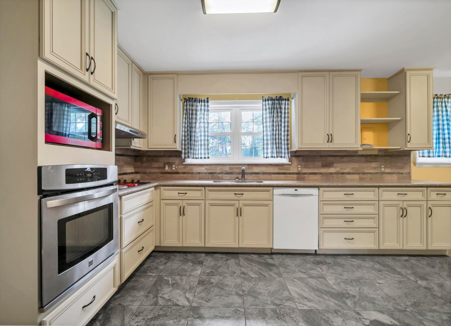 03-1S-19-23000-005-0010 - Residential
