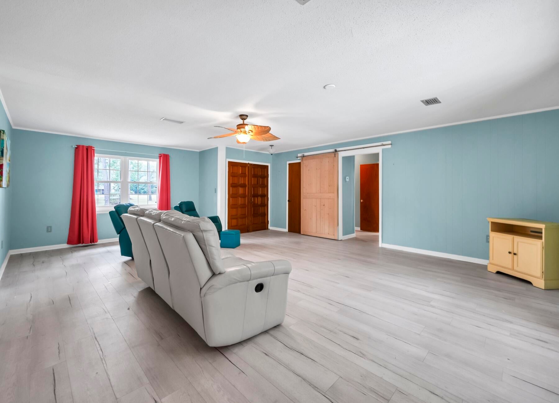 03-1S-19-23000-005-0010 - Residential