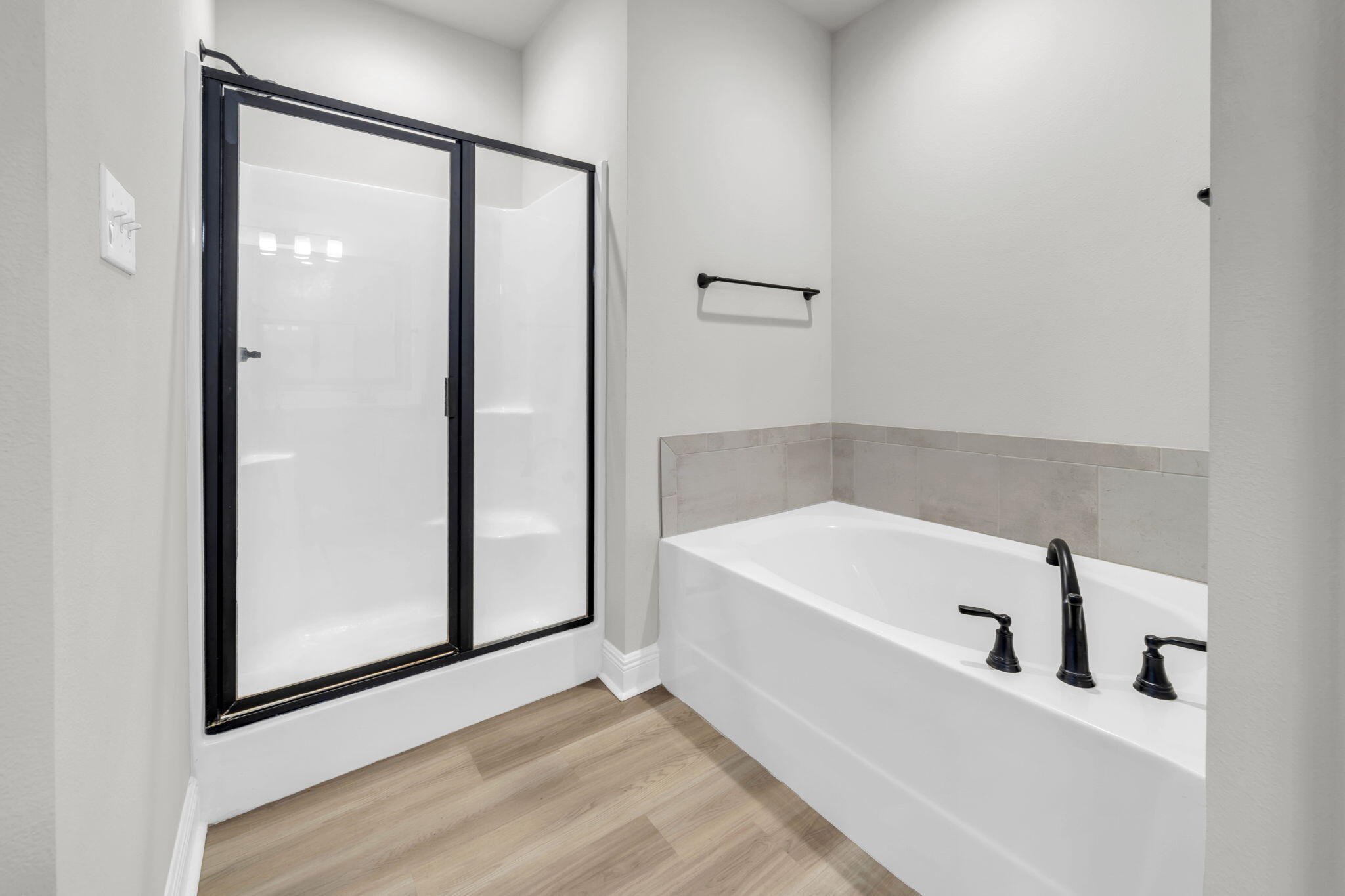 PATRIOT RIDGE - Residential Lease