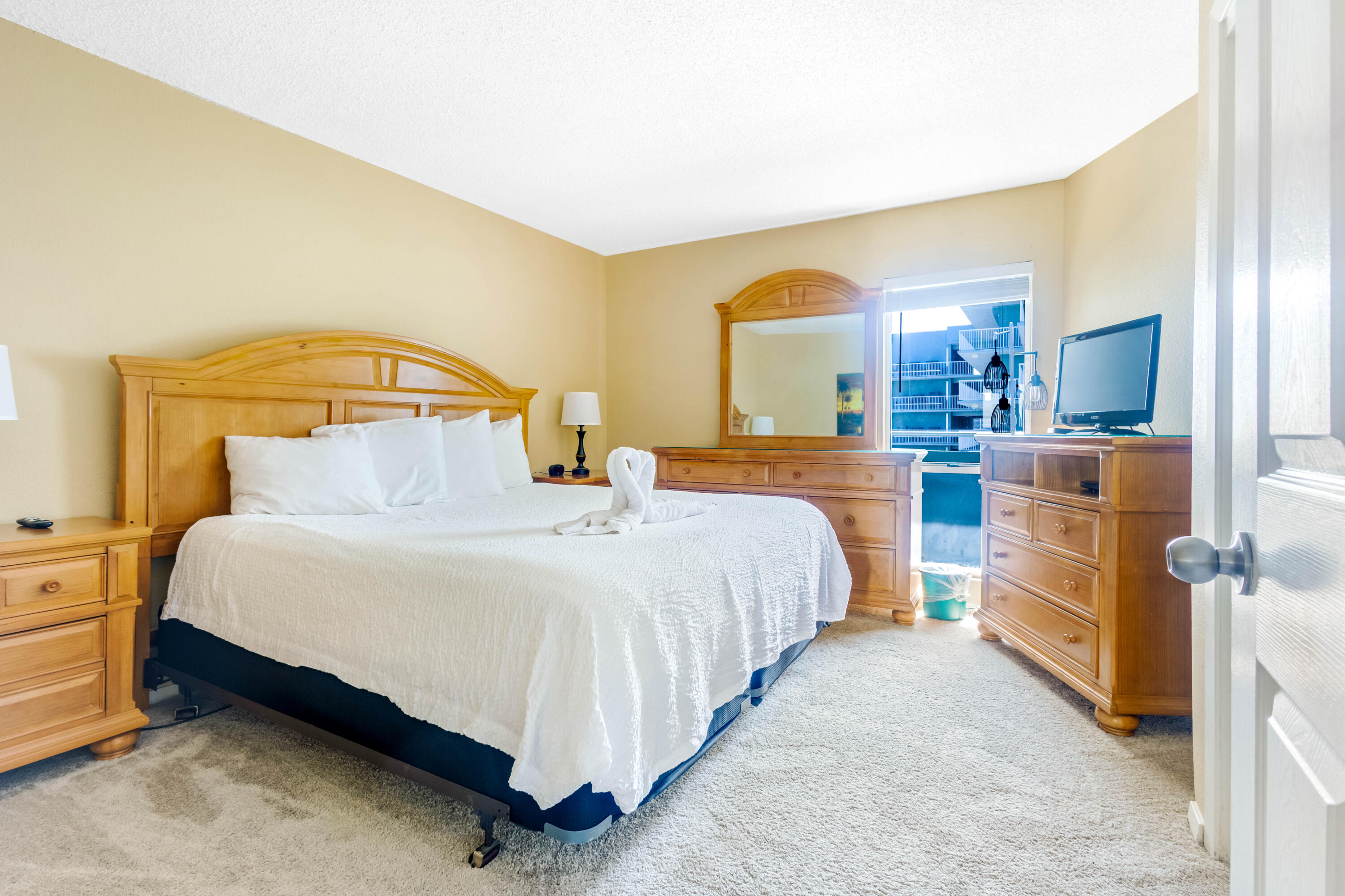 ISLANDER BEACH RESORT CONDO - Residential