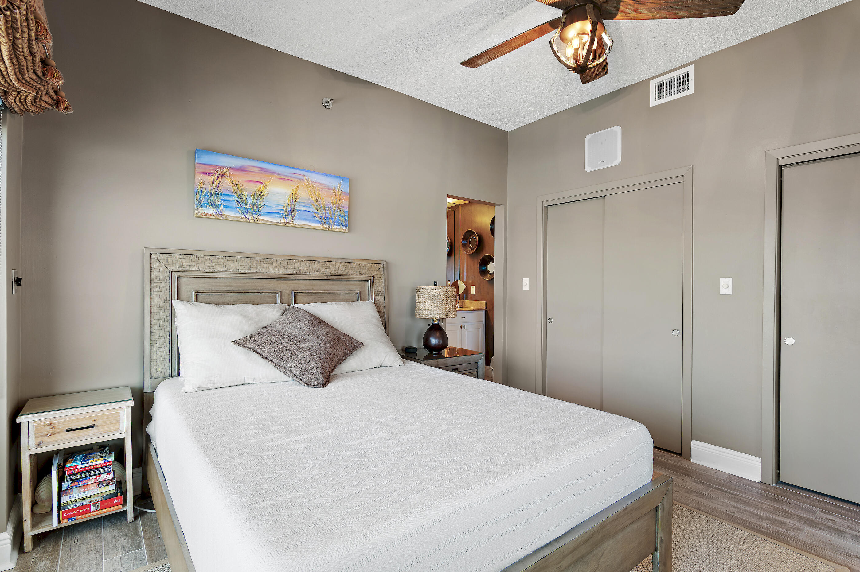 TOPS'L BEACH MANOR - Residential
