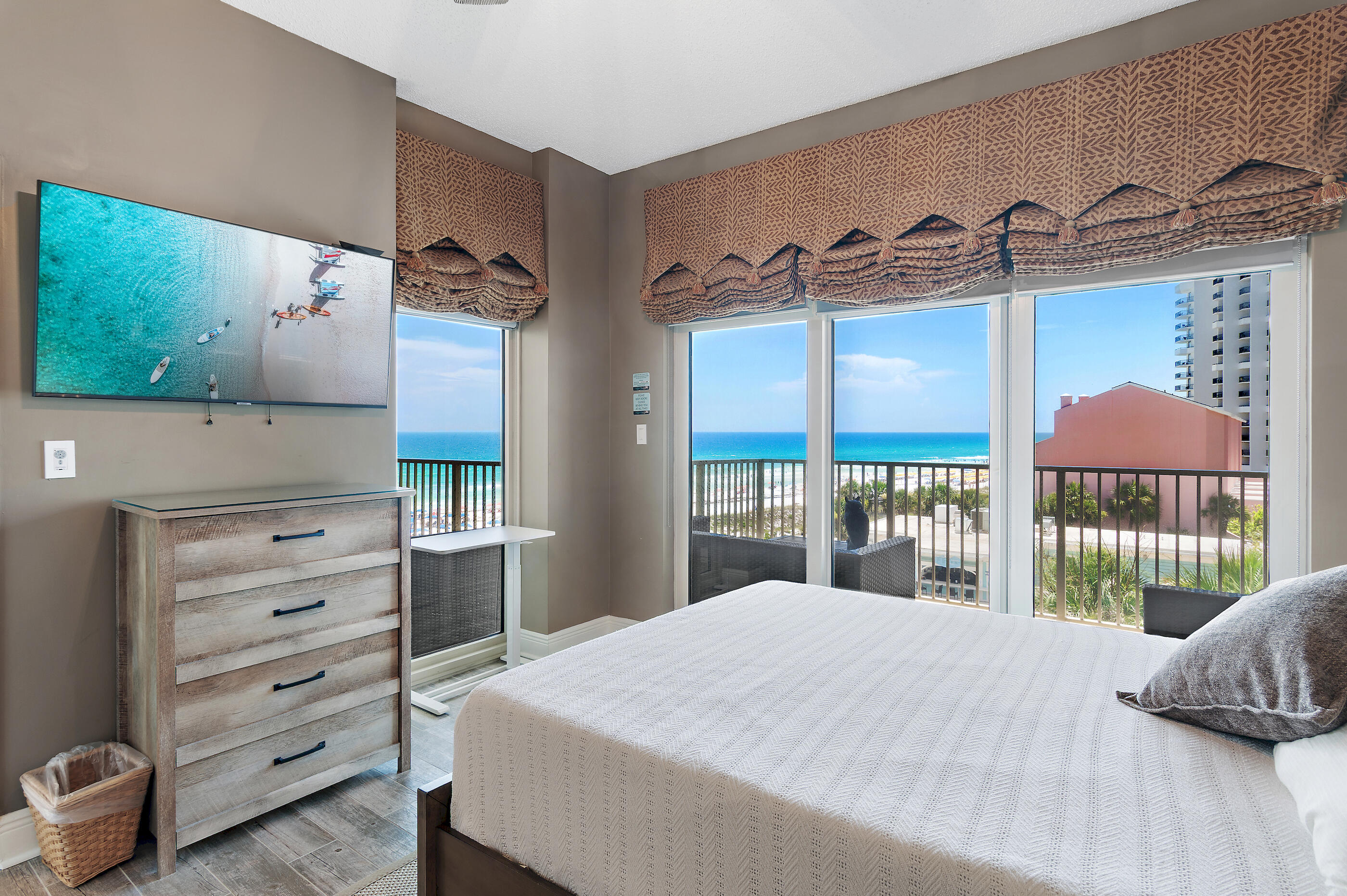 TOPS'L BEACH MANOR - Residential
