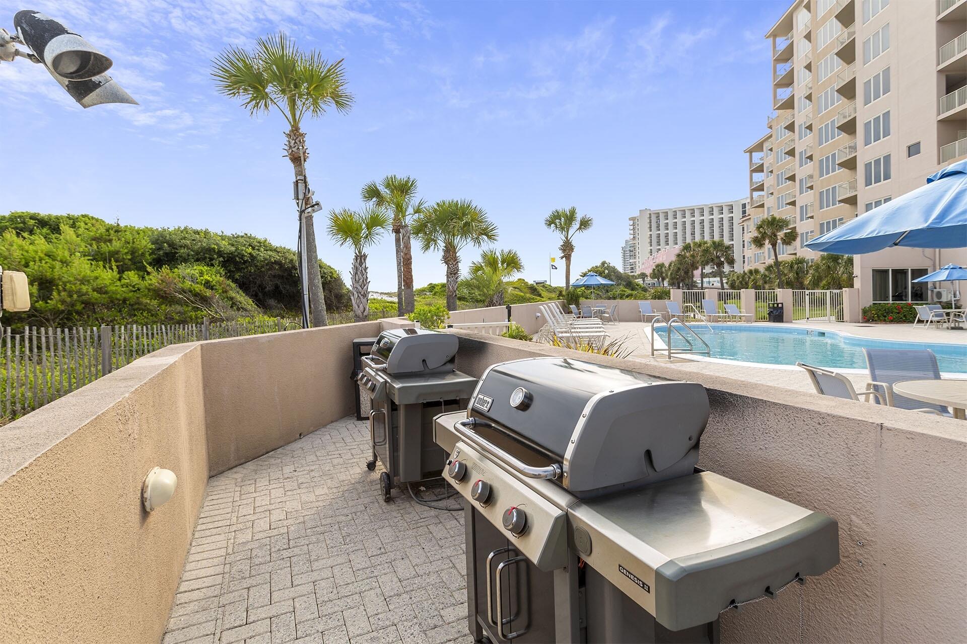 TOPS'L BEACH MANOR - Residential
