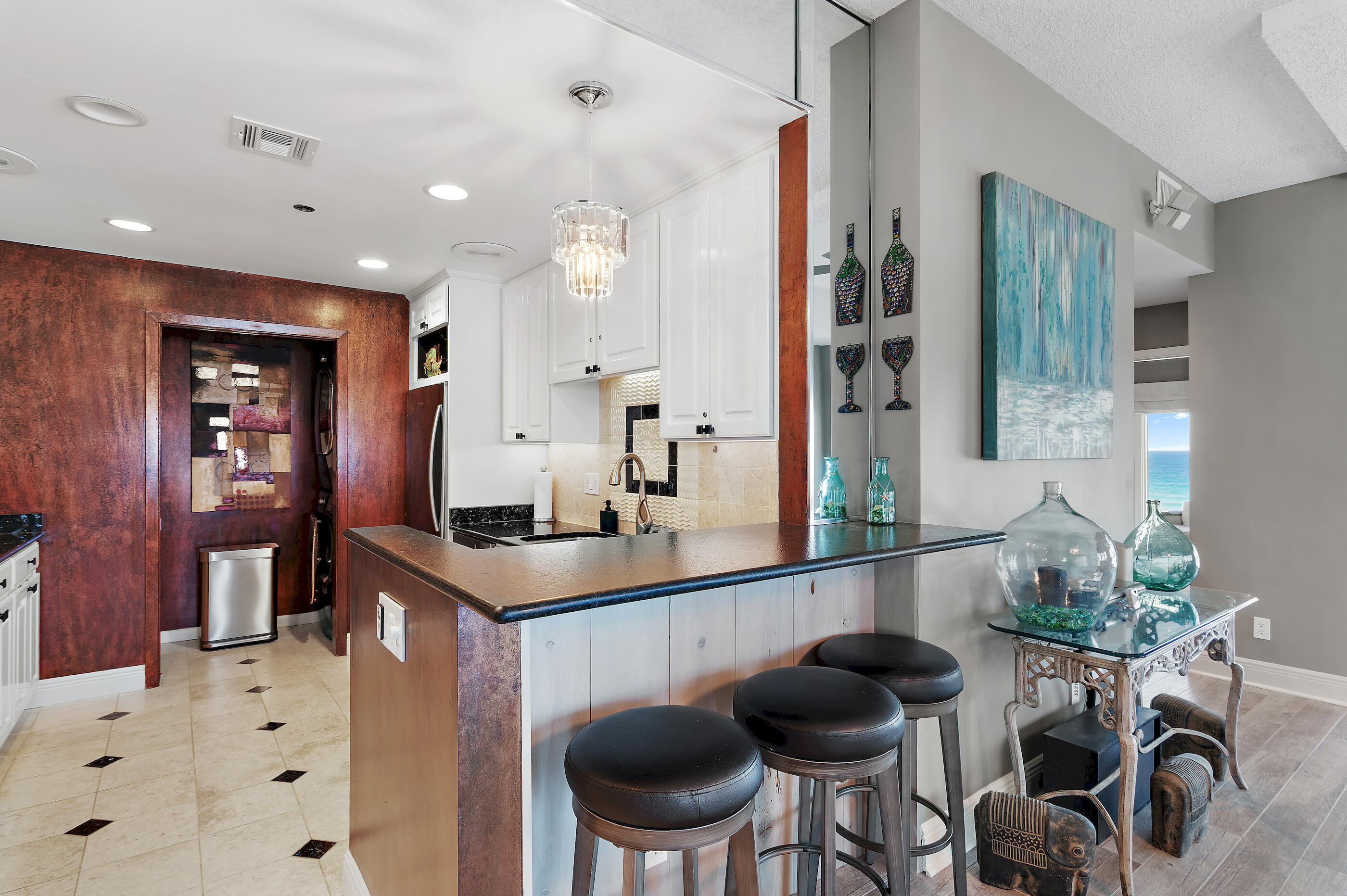TOPS'L BEACH MANOR - Residential