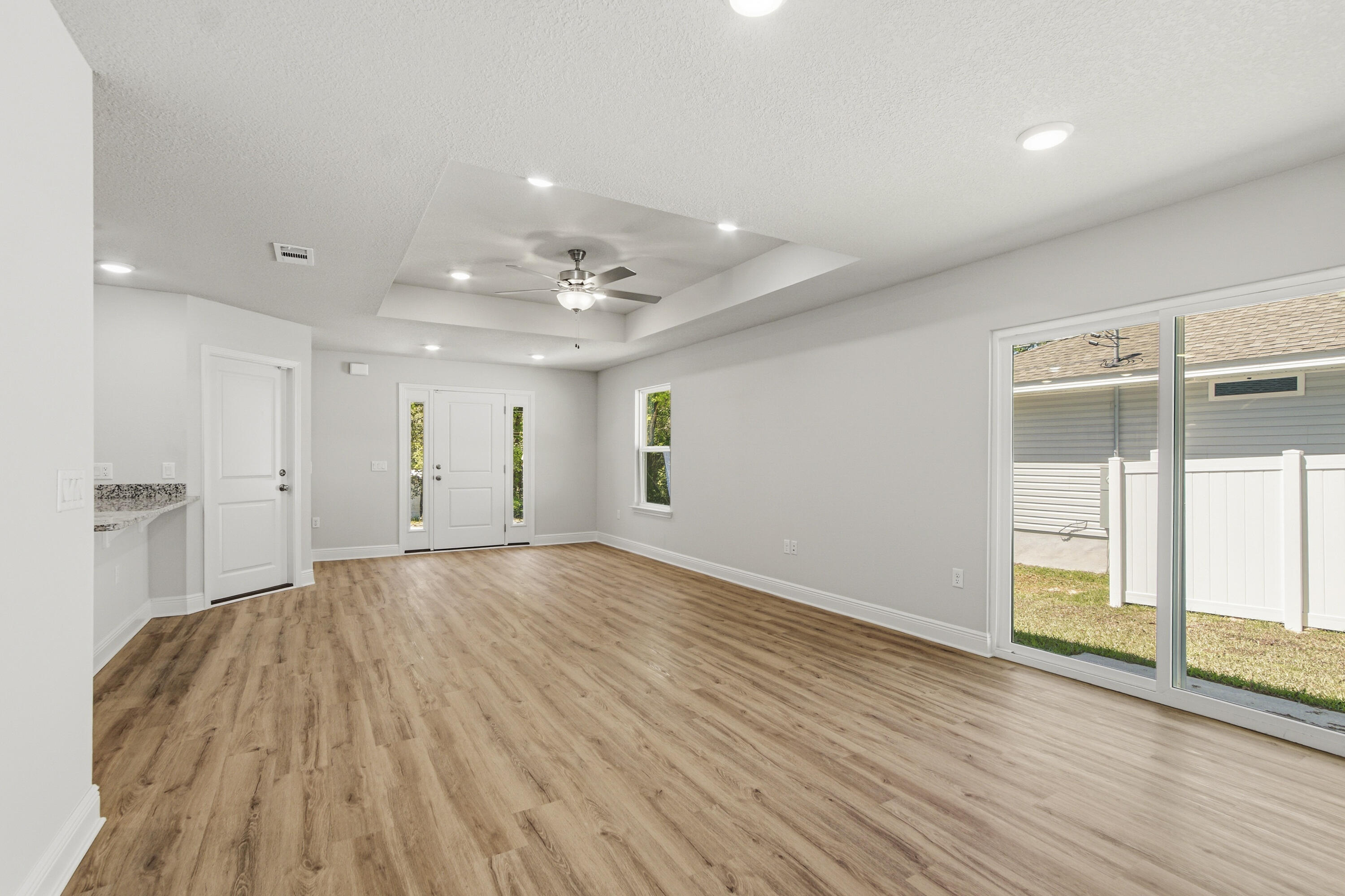 TOWN OF DEFUNIAK SPRINGS - Residential