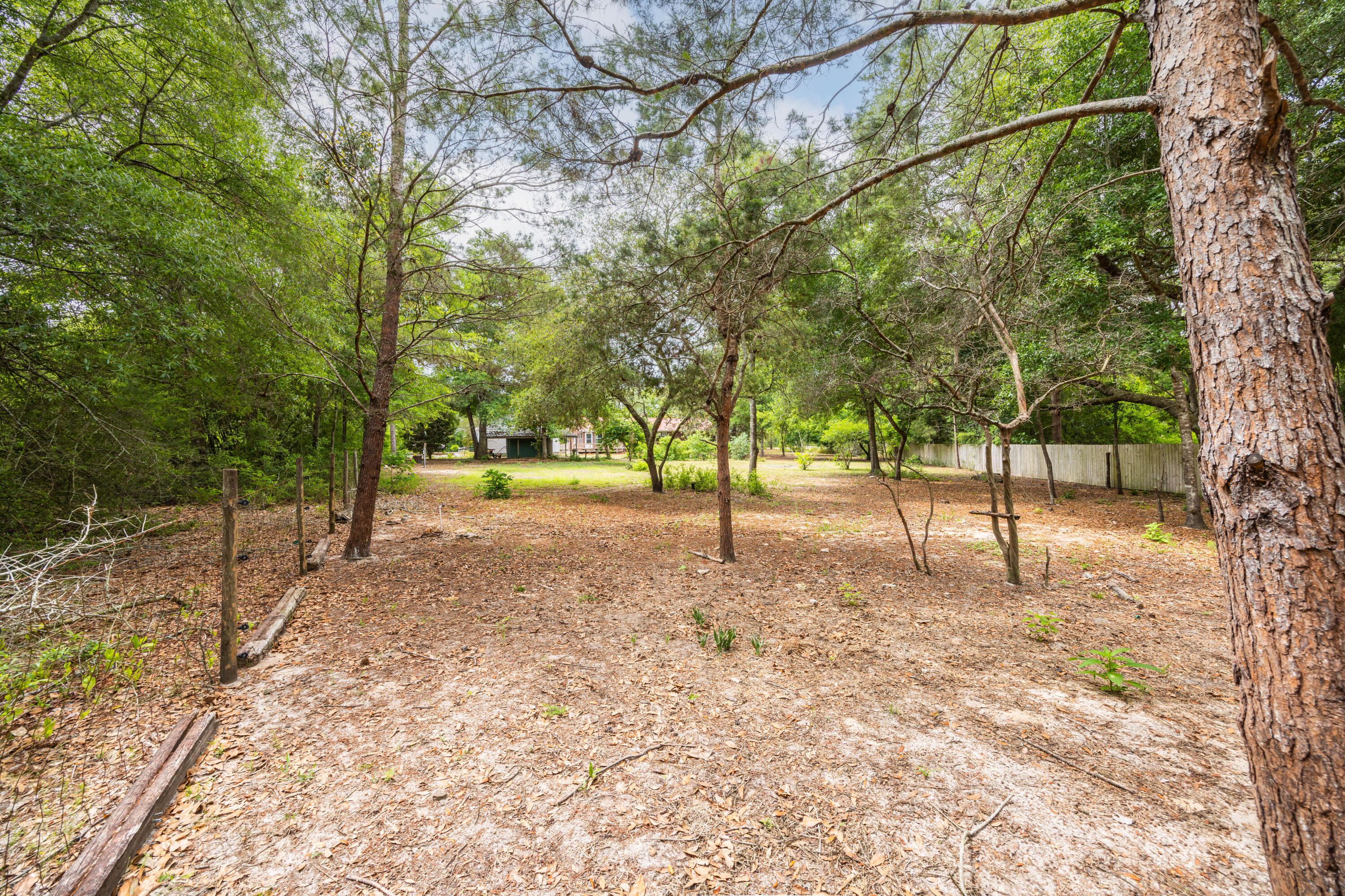 LAKE JUNIPER ESTATES UNIT 3 - Residential