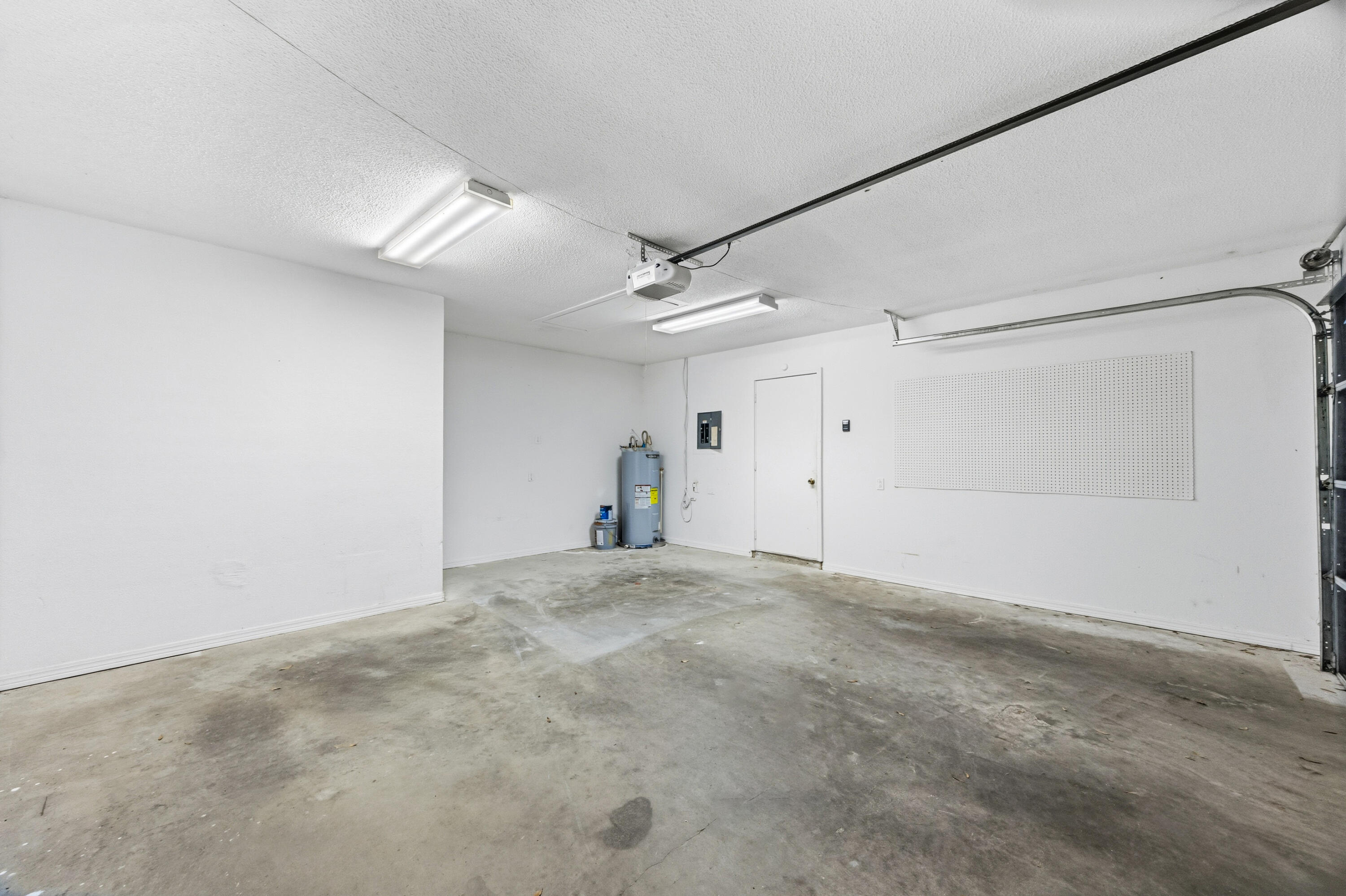 VALLEY T/H - Residential Lease