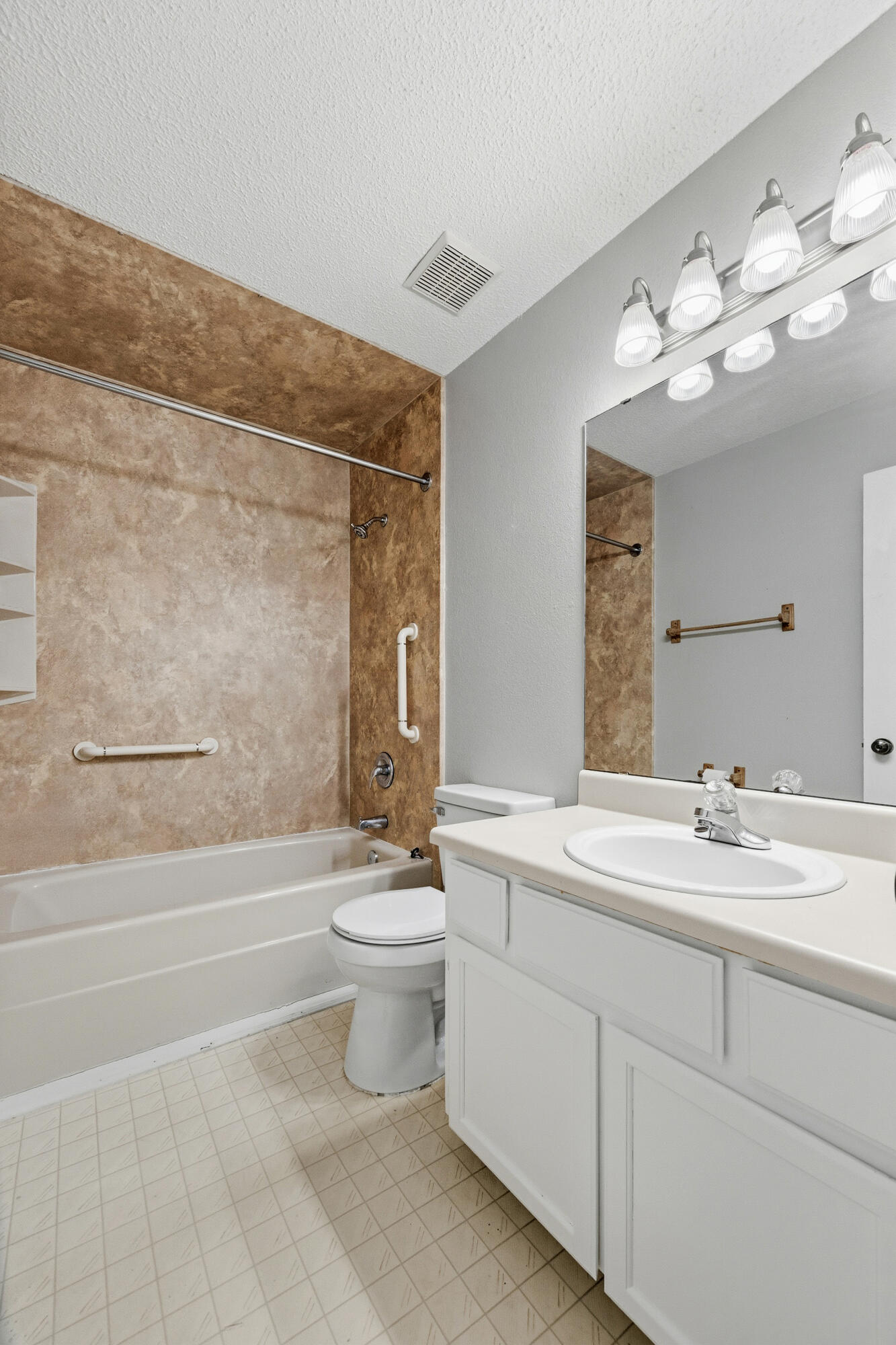VALLEY T/H - Residential Lease
