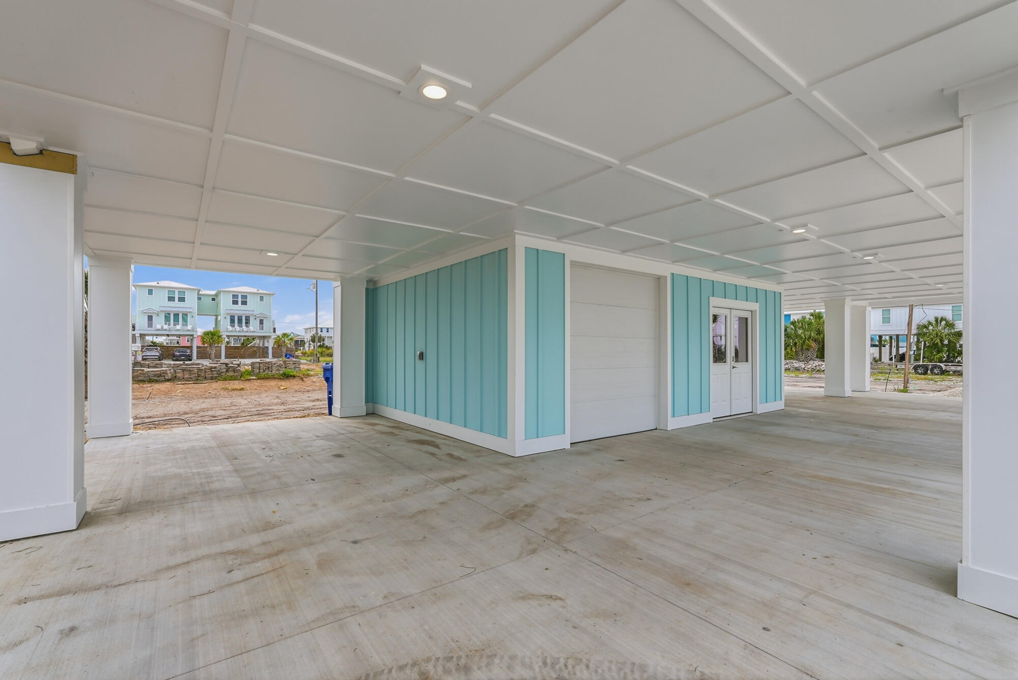 NO RECORDED SUBDIVISION - Residential