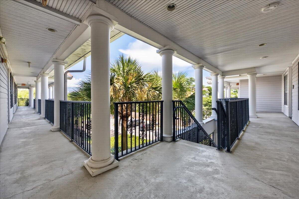 FRENCH QUARTERS - Residential