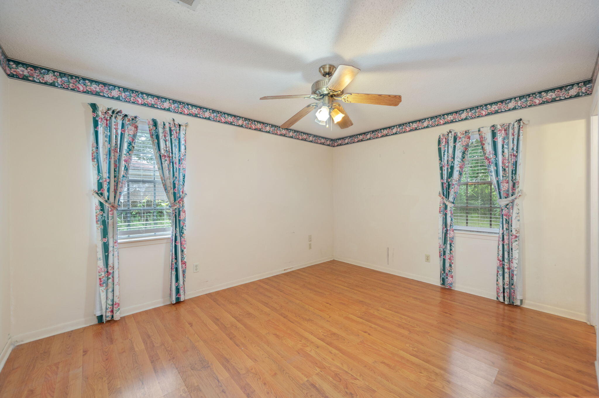 PORT DIXIE - Residential