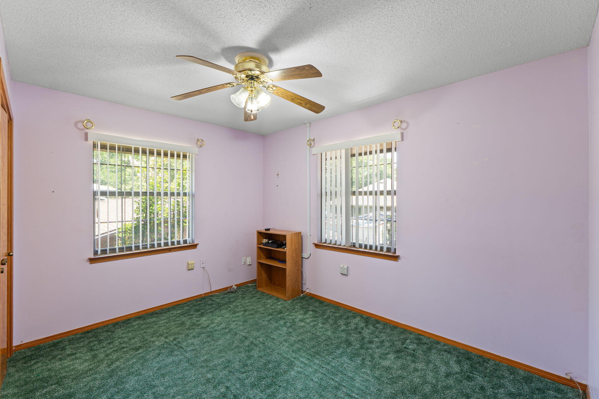 James Est - Residential