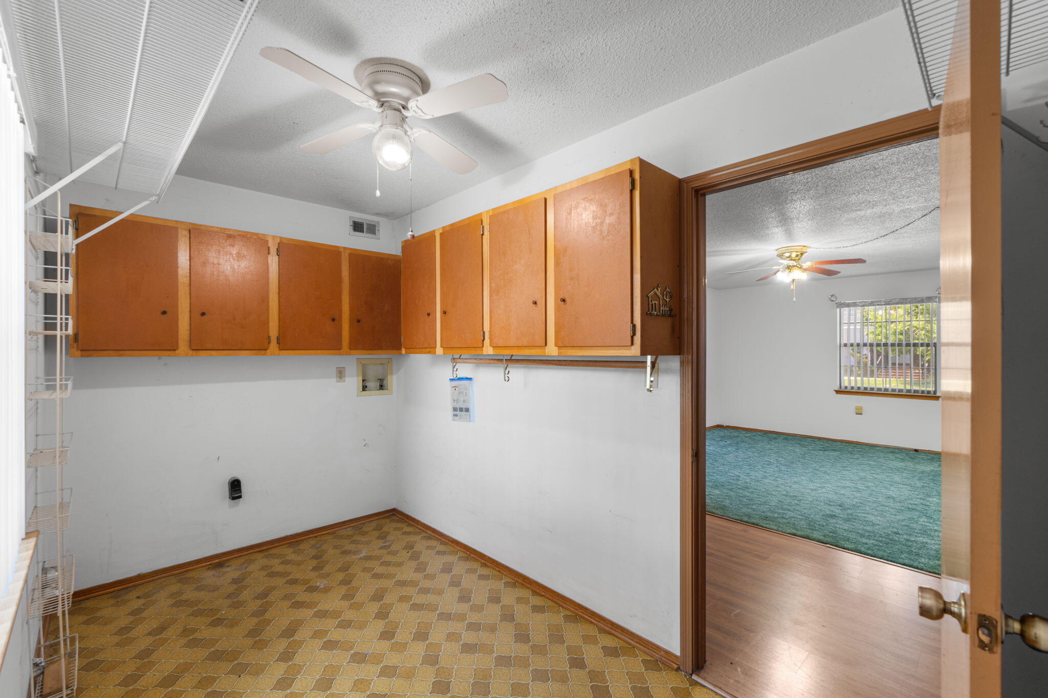 James Est - Residential
