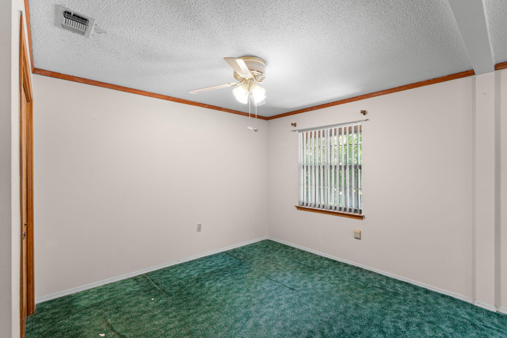 James Est - Residential