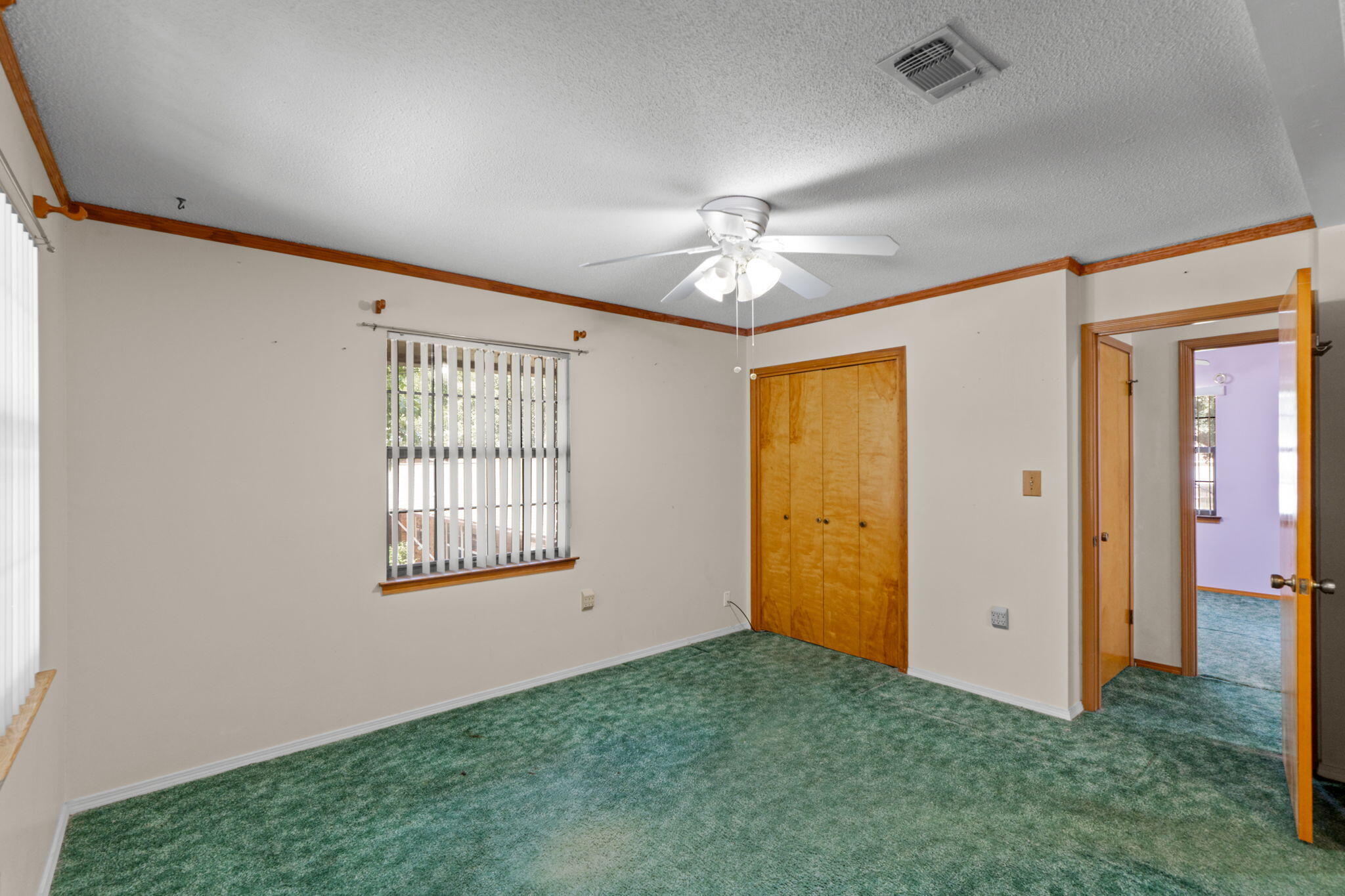 James Est - Residential