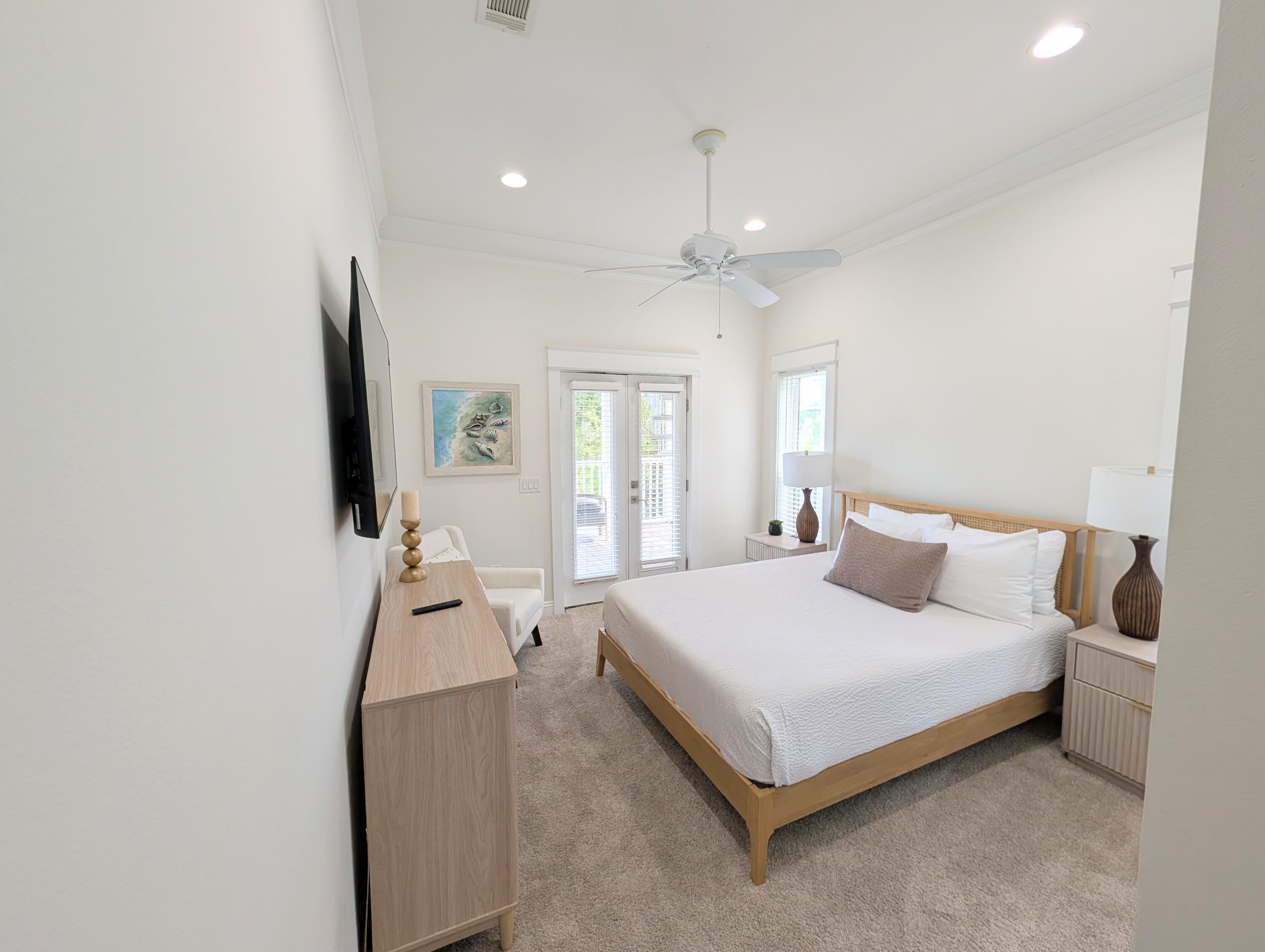 GULF SHORE MANOR - Residential