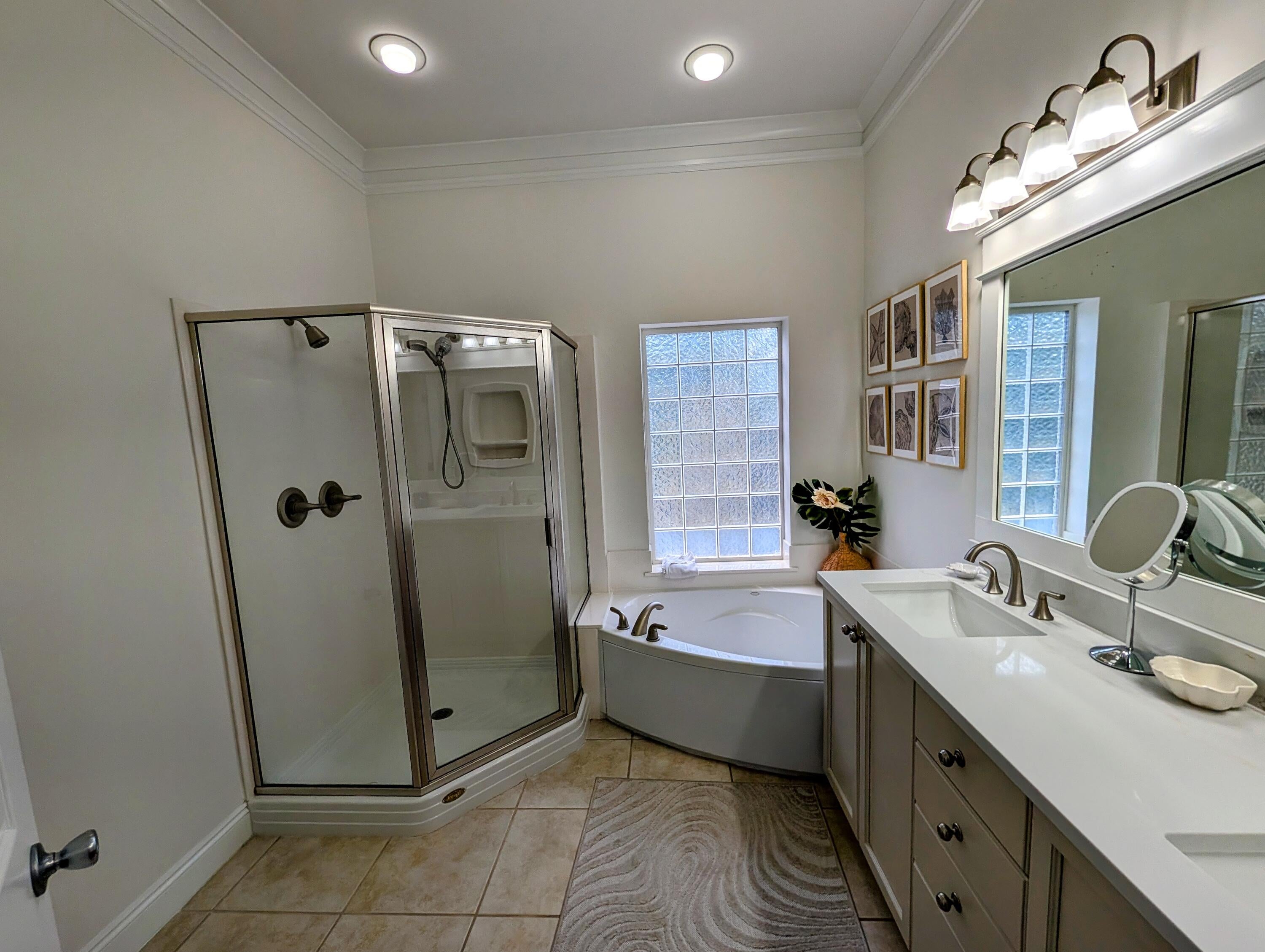 GULF SHORE MANOR - Residential
