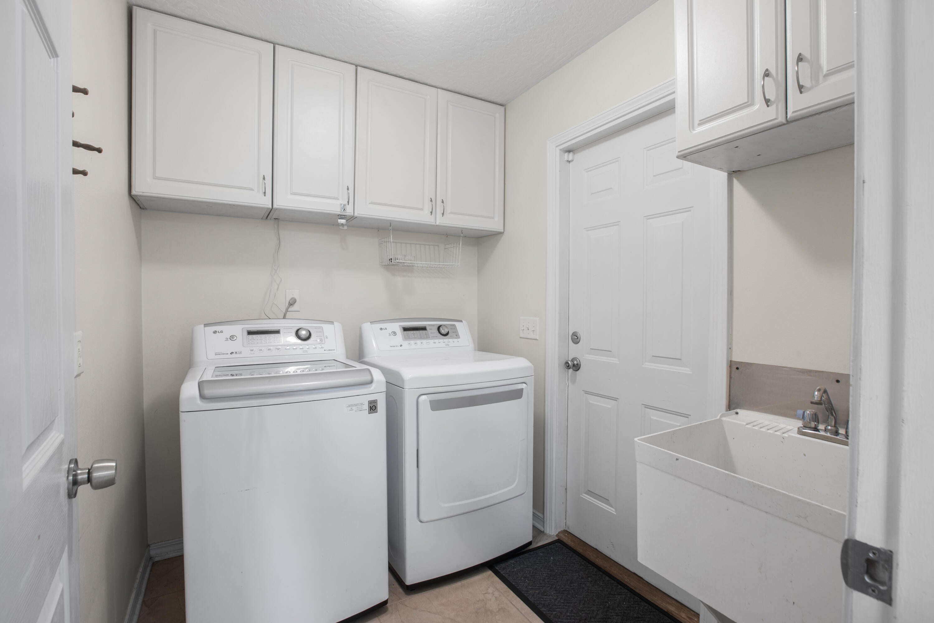 East Navarre - Residential