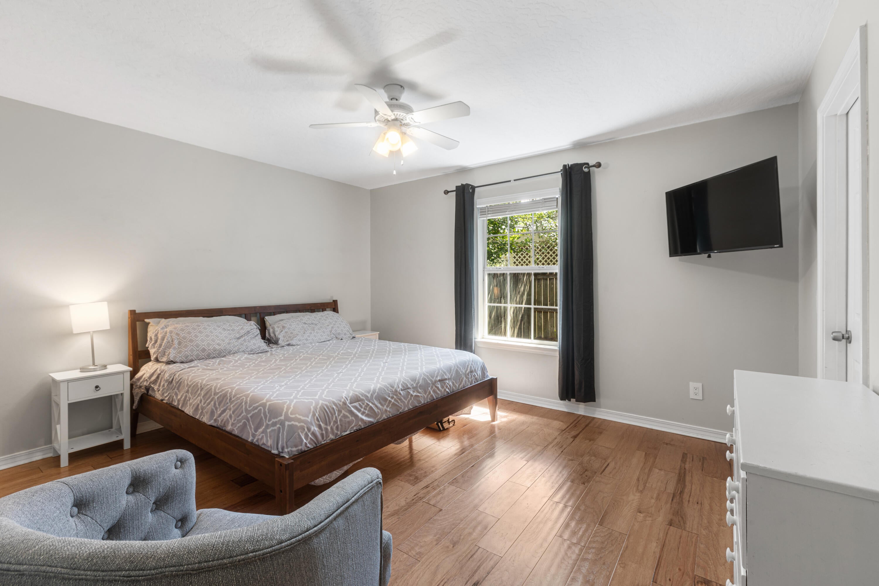 East Navarre - Residential