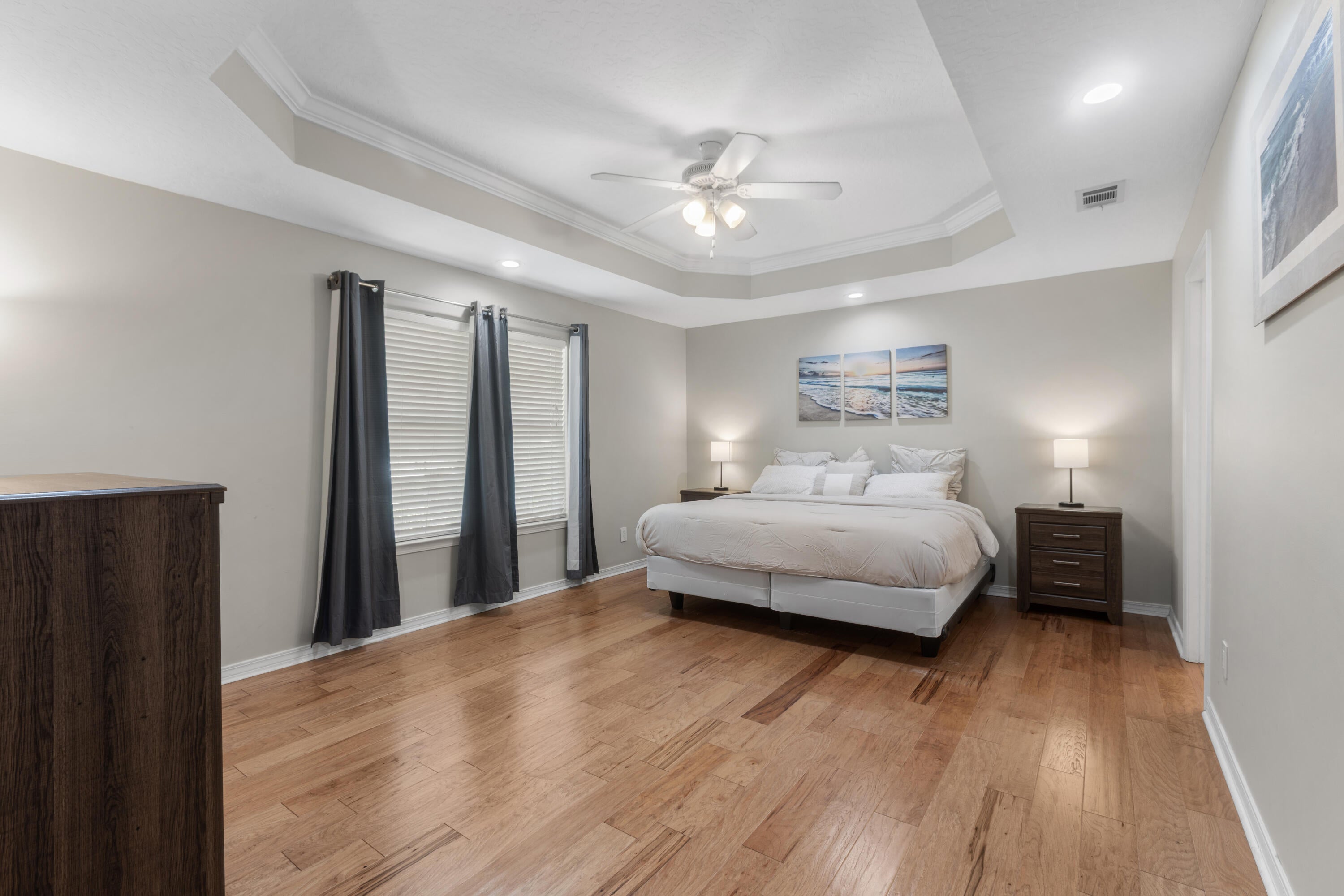 East Navarre - Residential
