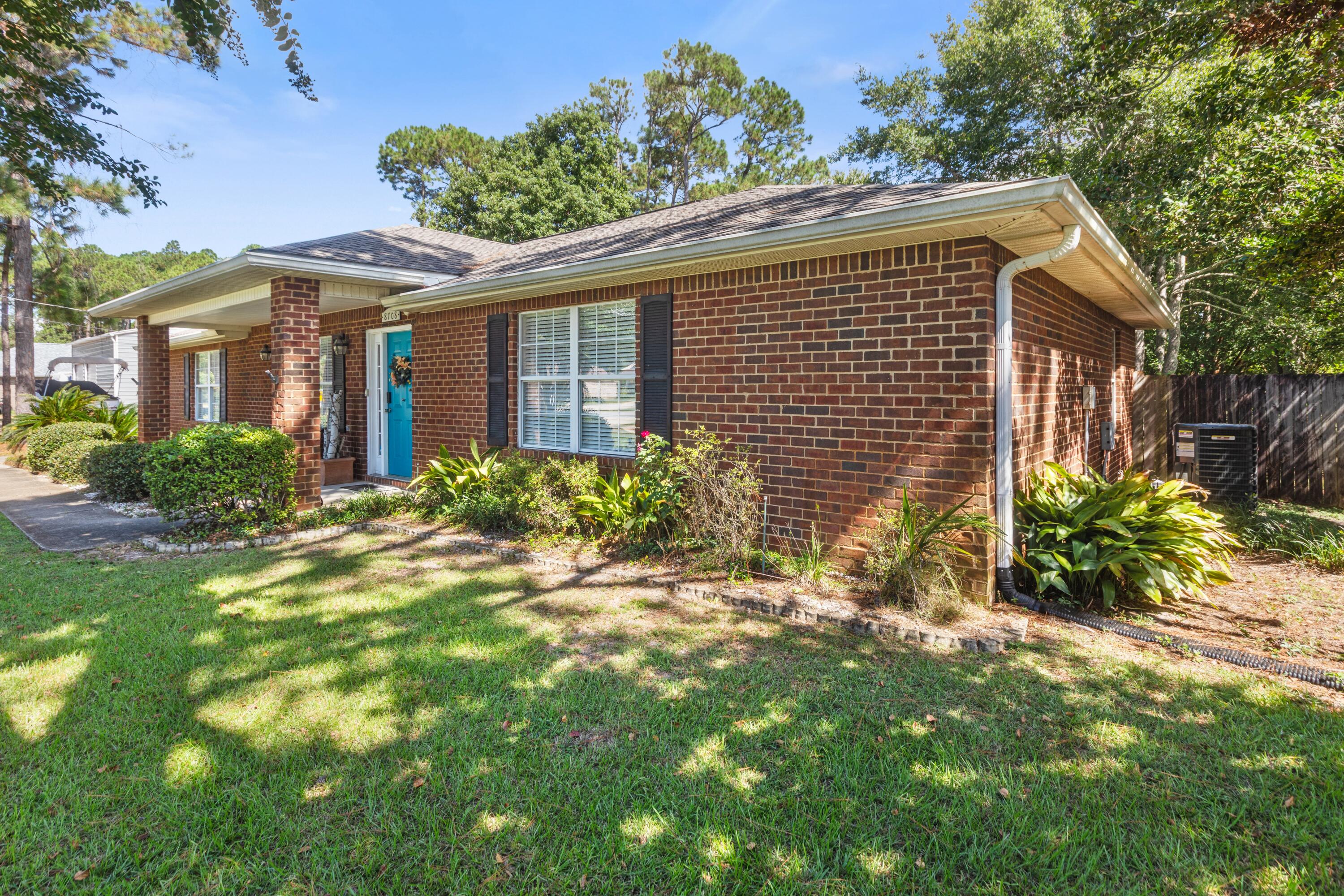 East Navarre - Residential